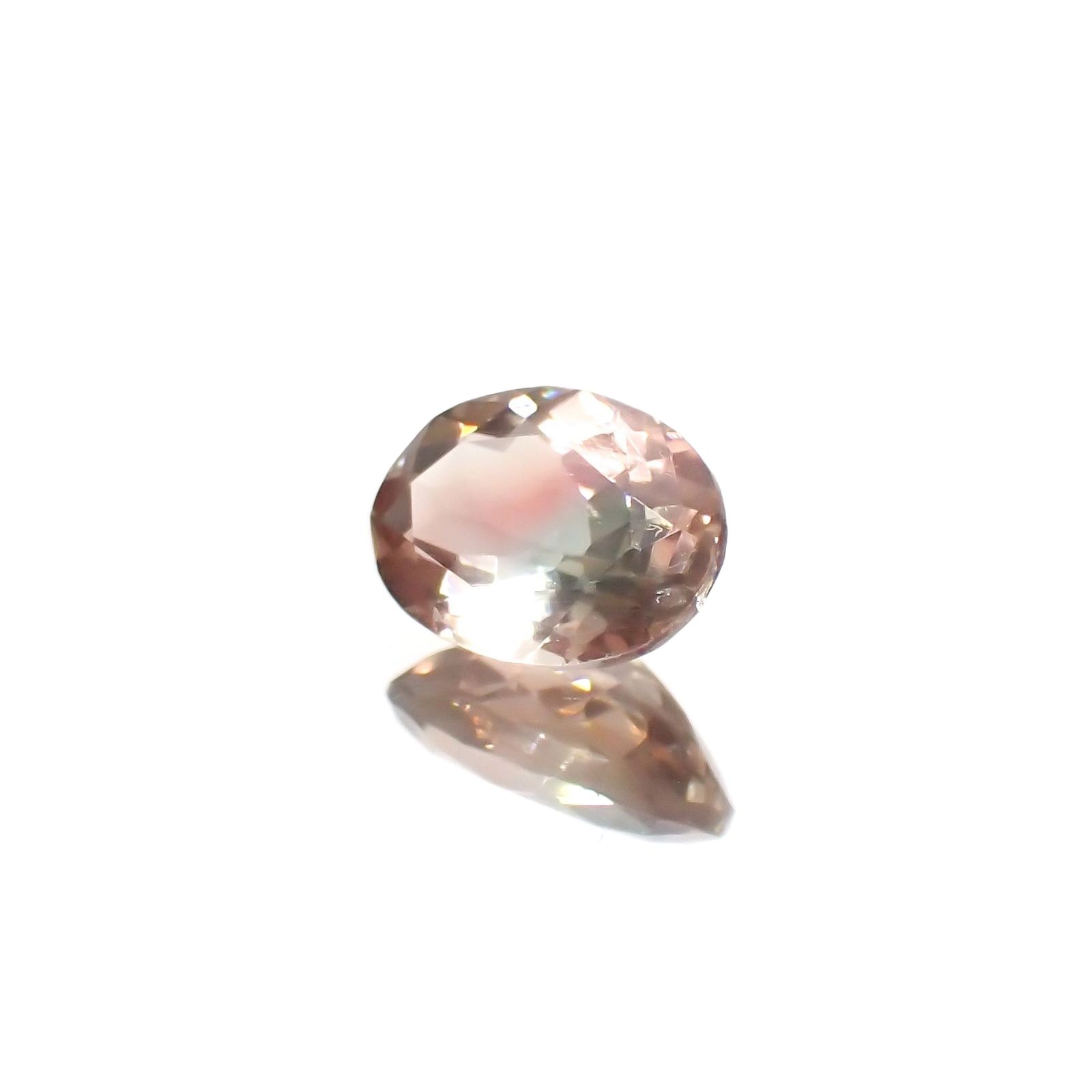 パーティカラーオレゴンサンストーン アメリカ・オレゴン州産 0.93ct / 7.8x5.7mm前後 [230722847]