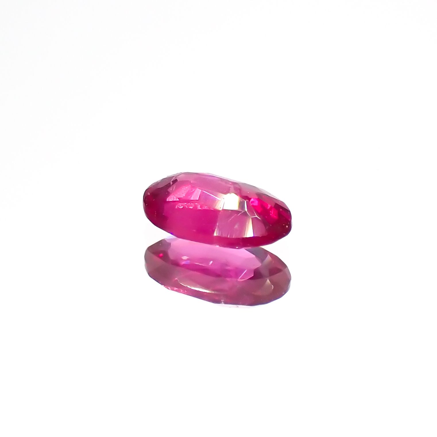 ウィンザーサファイア タンザニア・ウィンザー産 0.25ct[230321224]4.8x3.1mm前後