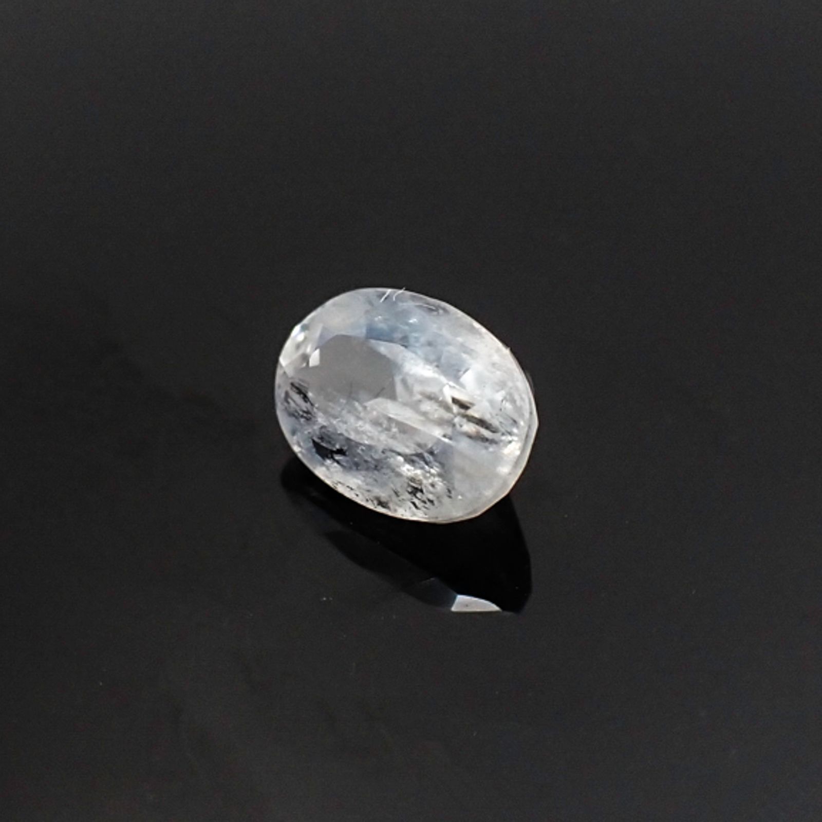 ユークレース ブラジル産 ルース 0.722ct ソーティング付き[20106488]6.5×4.6mm前後