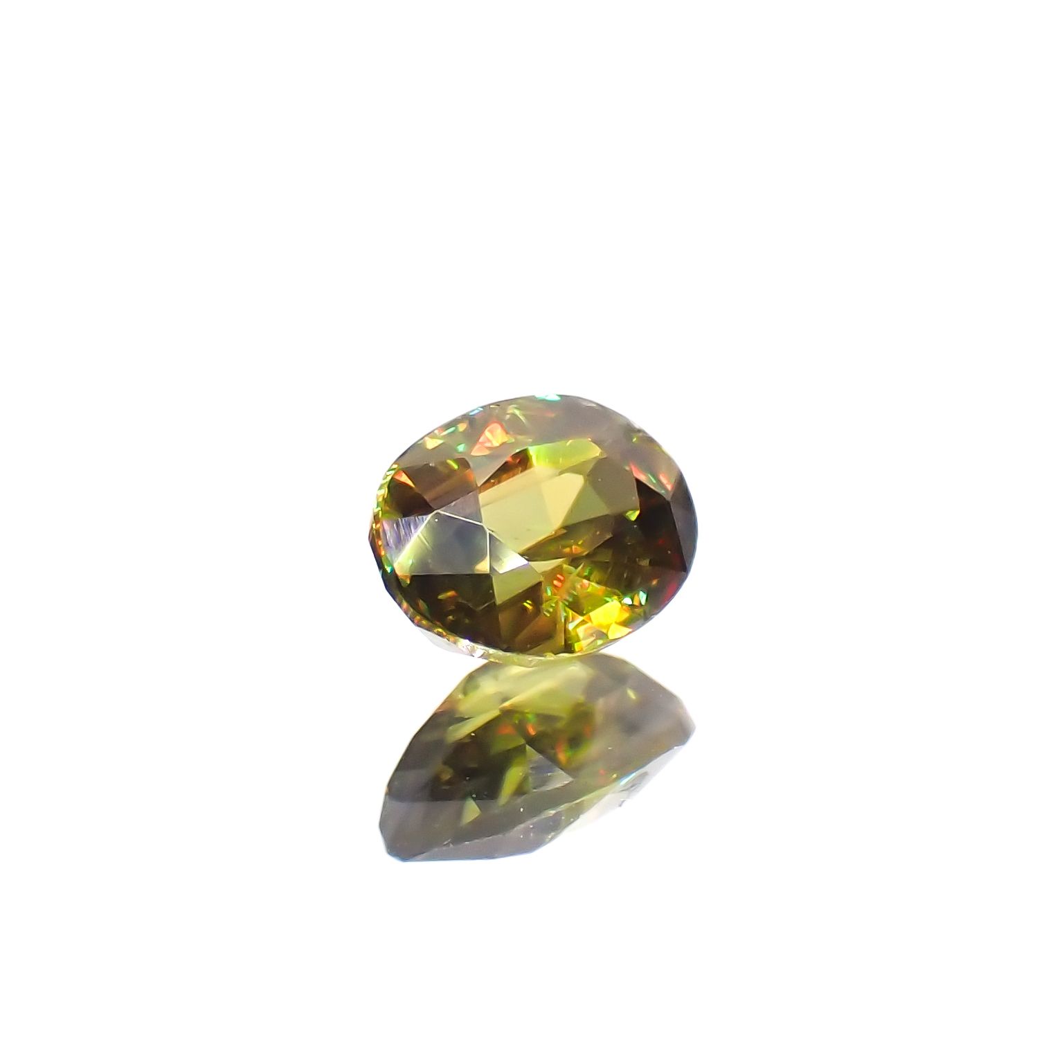 カラーチェンジスフェーン パキスタン産 0.39ct[231224741]4.8x3.8mm前後