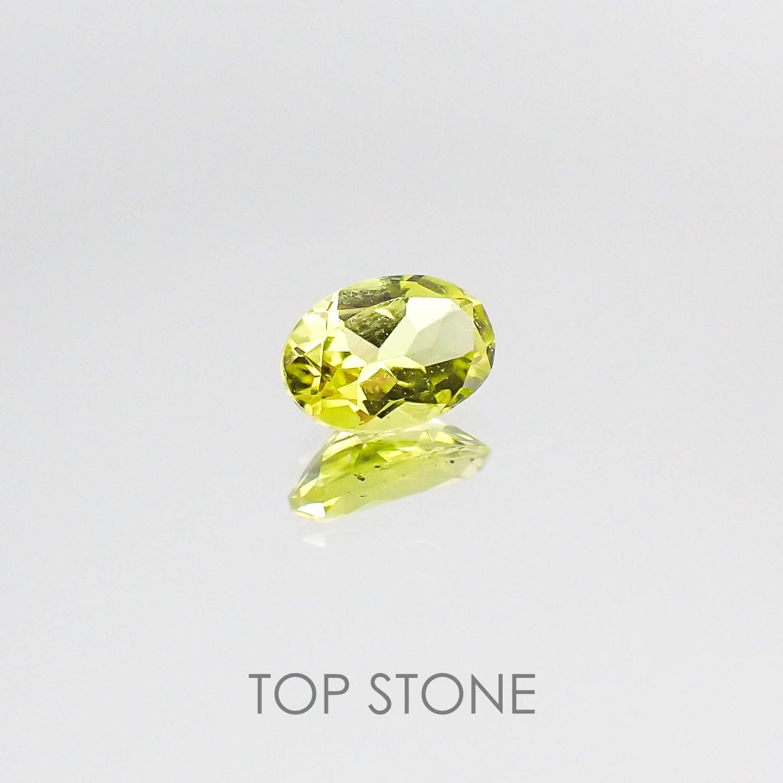 カナリートルマリン(宝石名トルマリン)ナイジェリア産 0.47ct 識別済[220717193]6.1x4.1mm前後