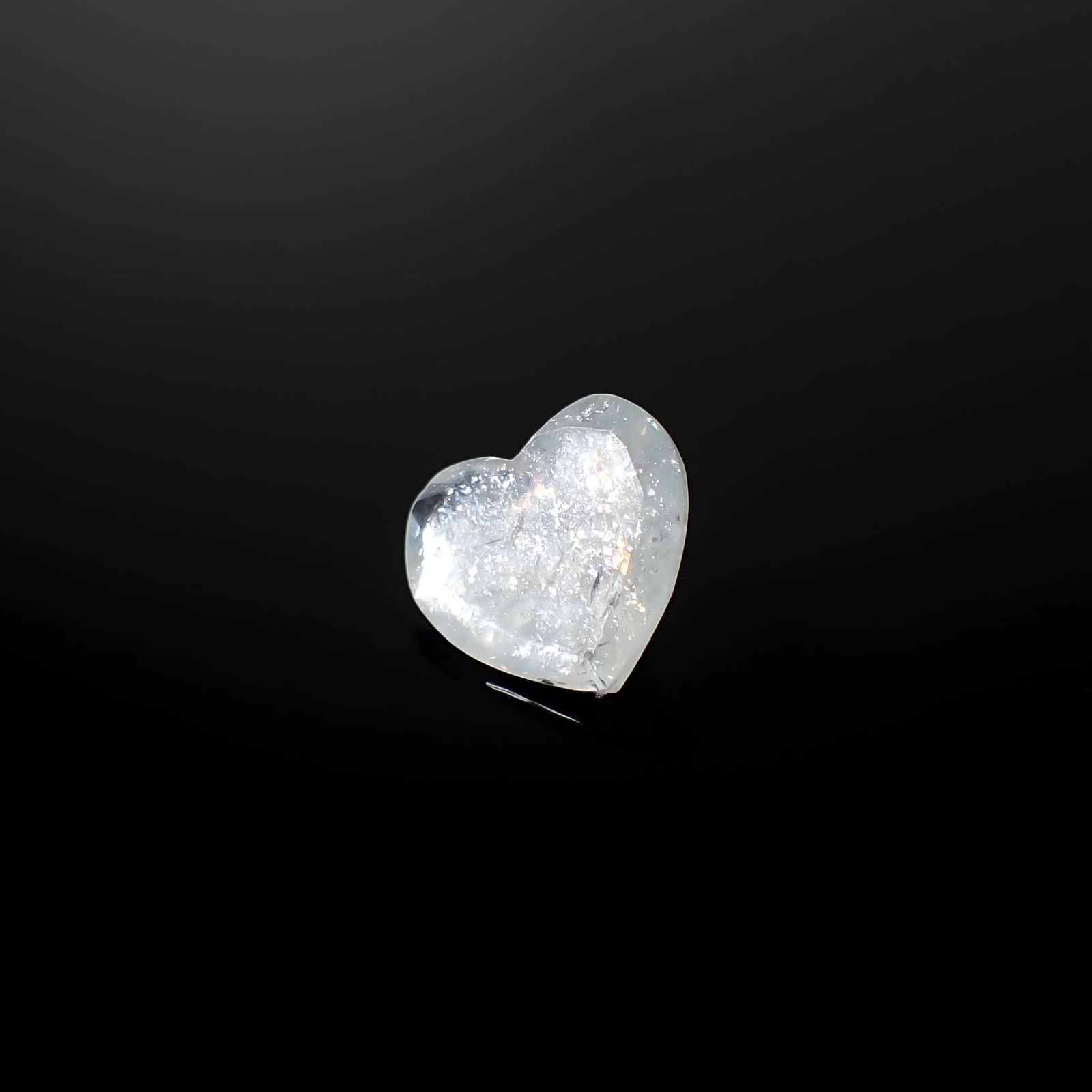 イリデッセンスアクアマリン ブラジル産 2.48ct [250730840]9.3x10.3mm前後