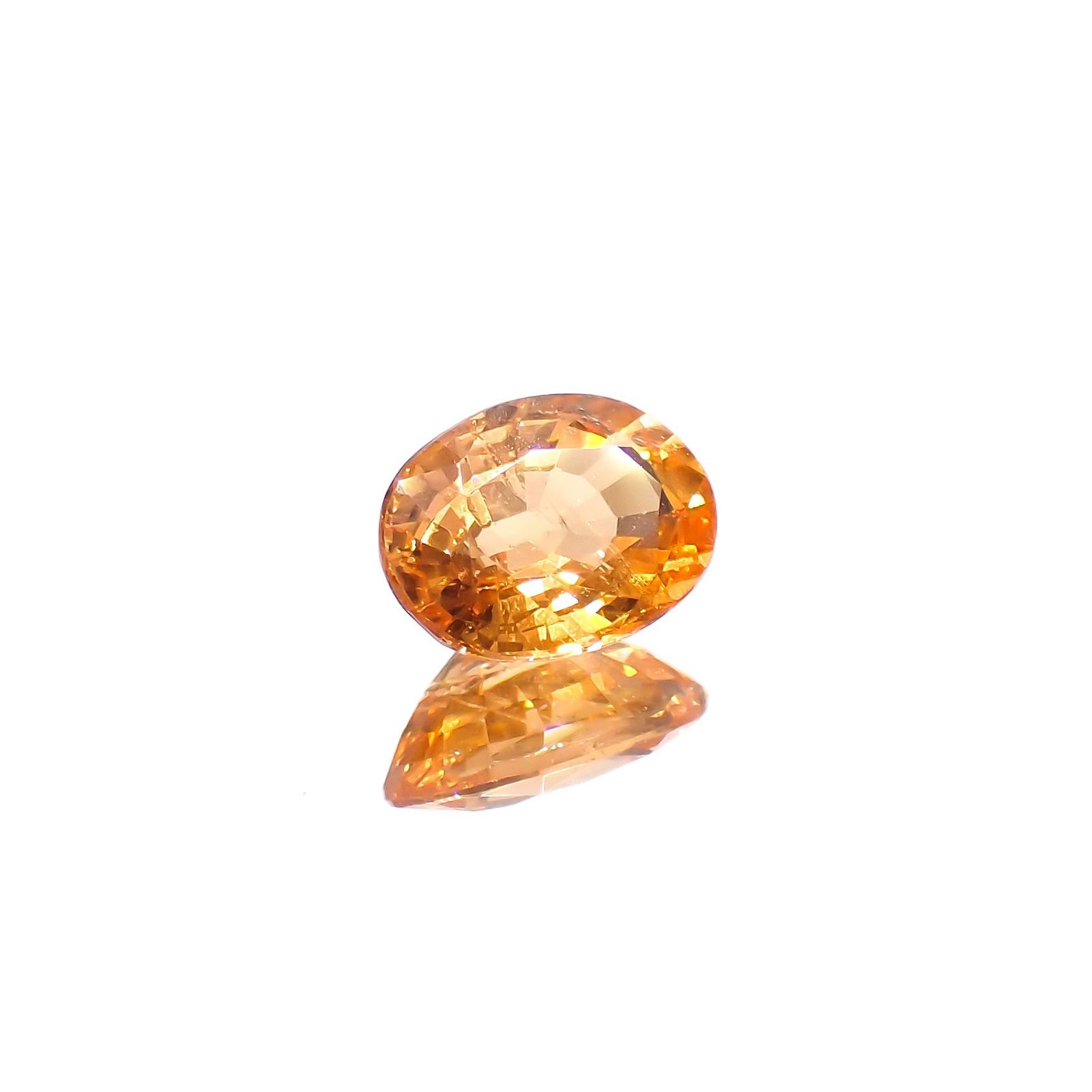 スペサルティンガーネット マンダリンオレンジカラー(宝石名ガーネット)ナイジェリア産 識別済 1.05ct / 6.8x5mm前後 [260623389]