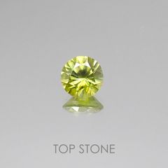 スフェーン マダガスカル産 ルース 0.89ct[20073870]6.1×6.1mm前後