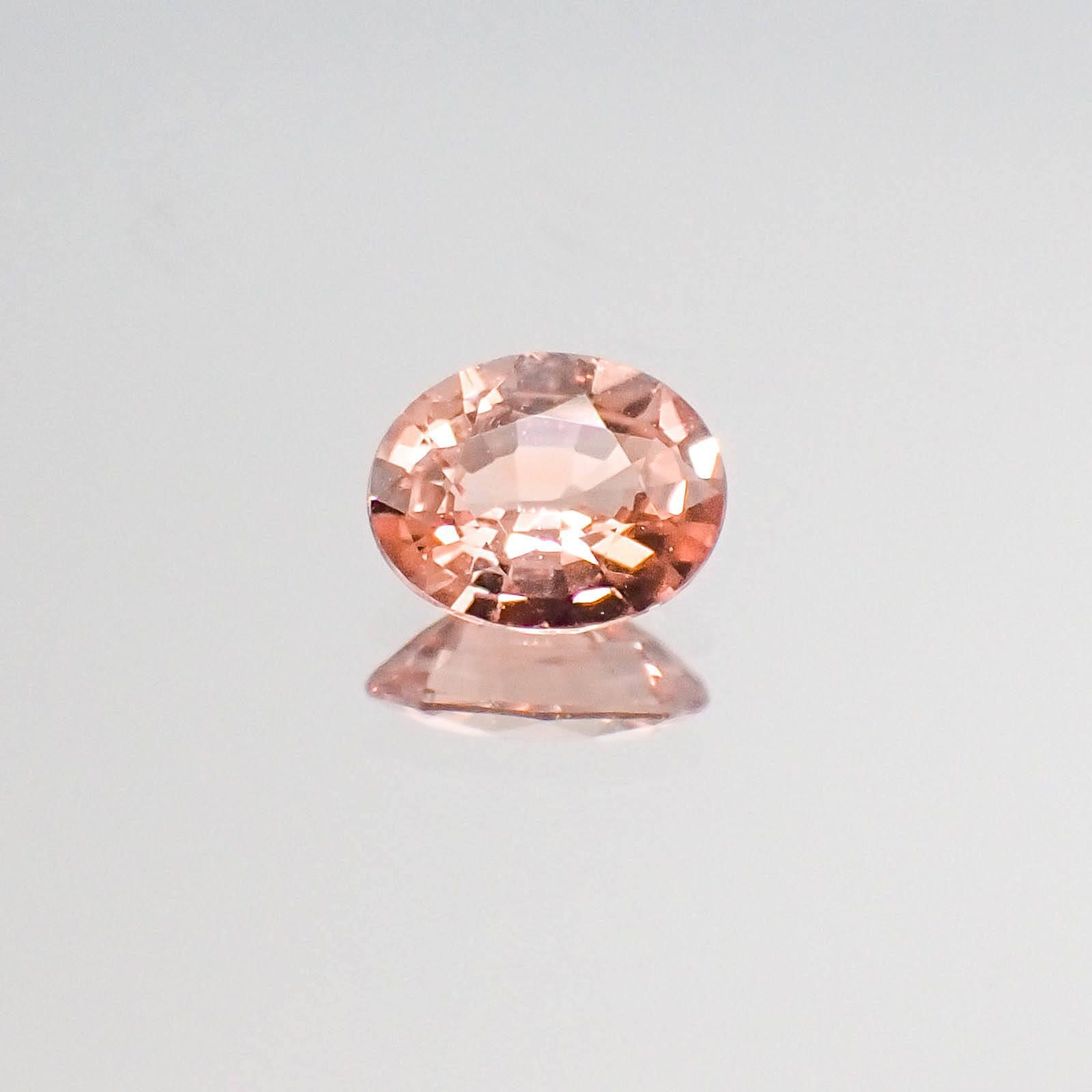 パパラチャサファイア スリランカ産 0.39ct CGL鑑付[20062893]5.3×4.2mm前後
