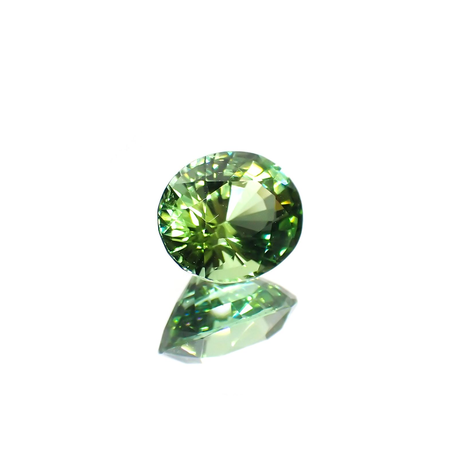 ミントトルマリン(宝石名グリーン・トルマリン) ルワンダ産 ソ付(彩珠) 1.726ct / 8.3x6.9mm前後 [260313630]