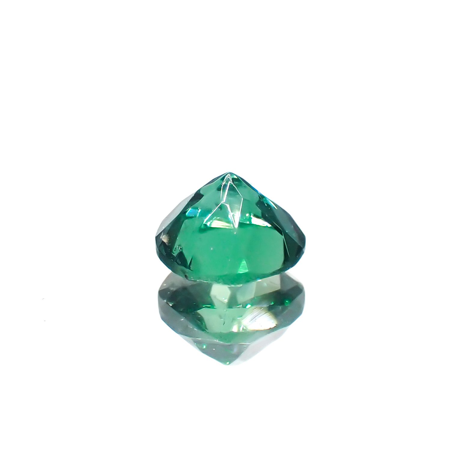 ノーブルモロキサイト マダガスカル産 0.60ct[230321366]5.1x5.1mm前後