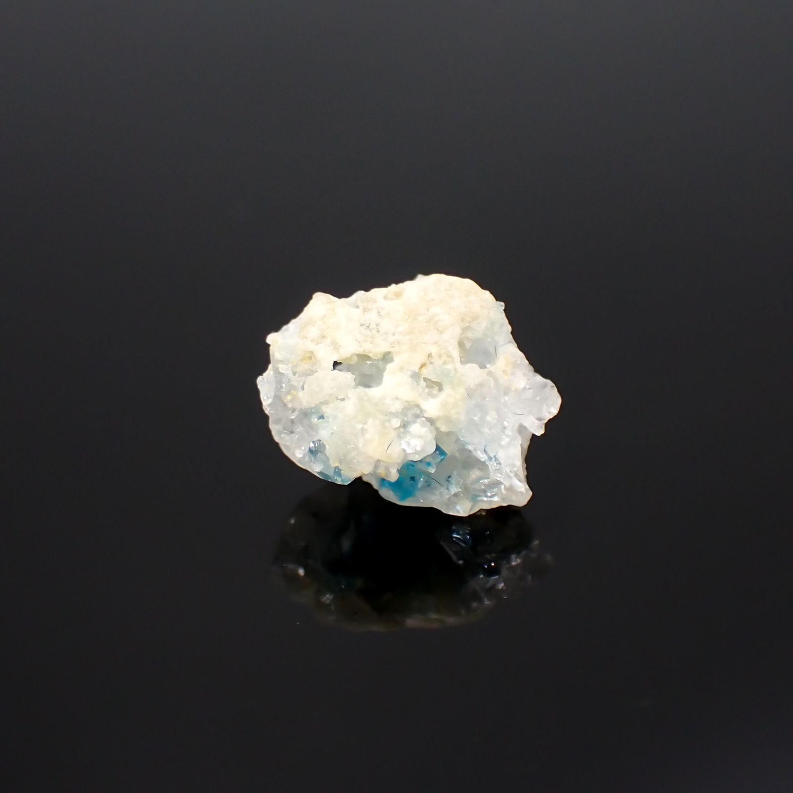 ユークレース 原石 ブラジル産 2.80ct[220515758]10x8mm前後