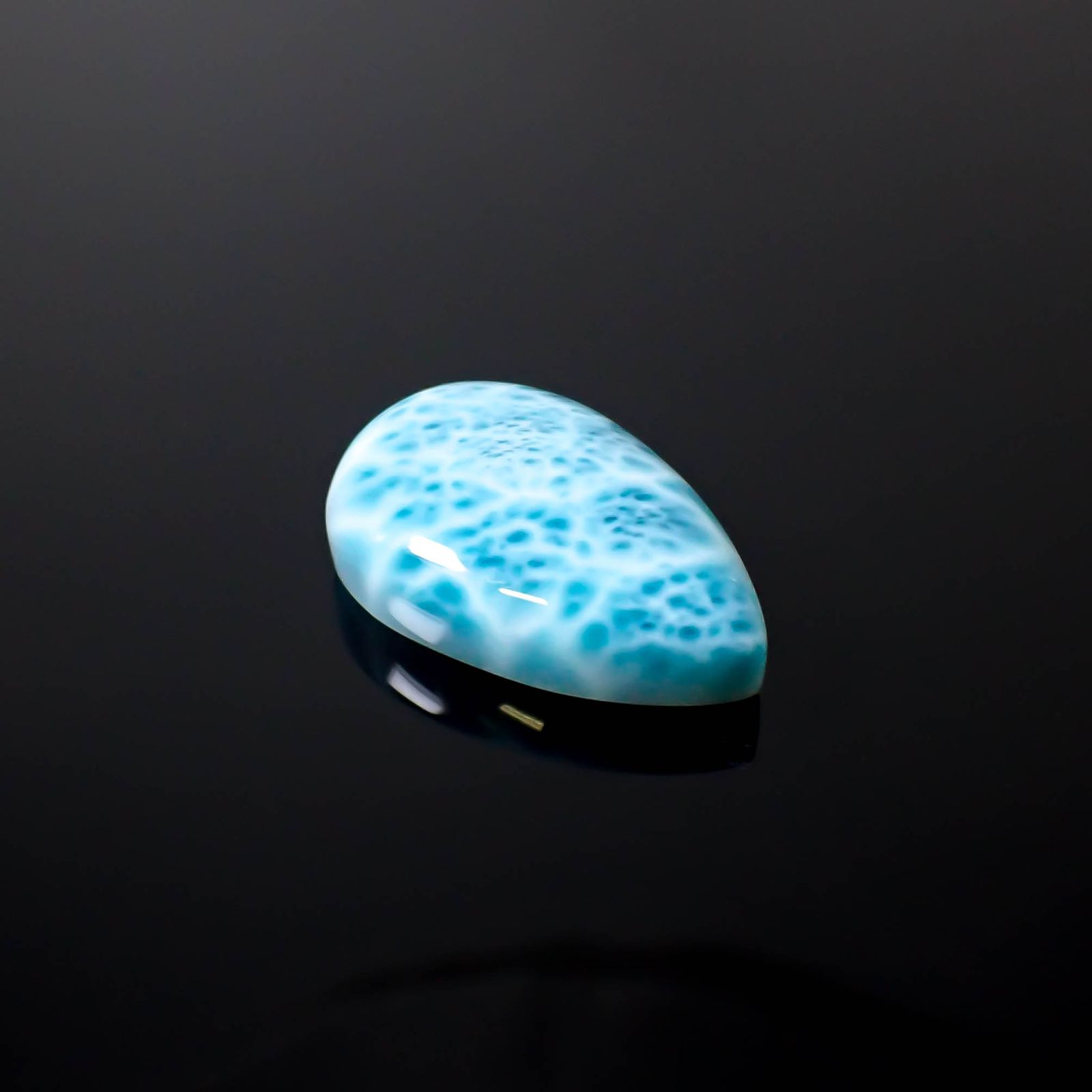 ラリマー ドミニカ共和国産 76.91ct [250630538]35.9x23.2mm前後