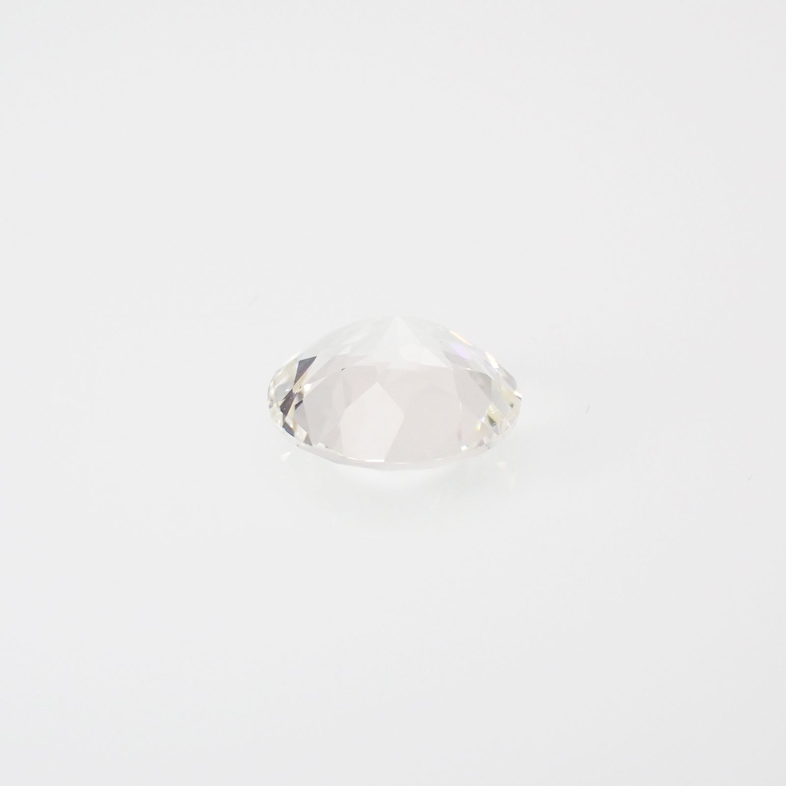 含バリウム・サニディン(宝石名サニディン)ドイツ産 1.69ct 識別済[231224973]8.5x8.5mm前後