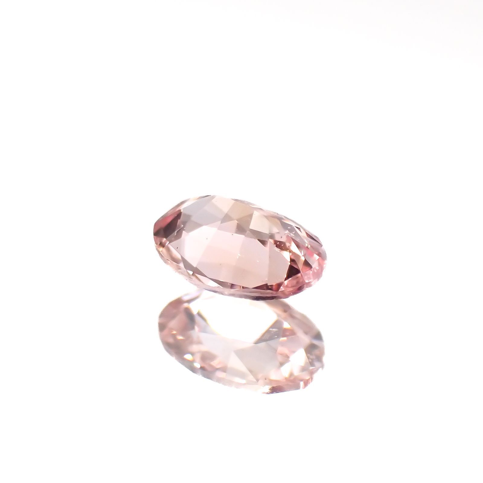 パパラチャサファイア(宝石名サファイア/別名パパラチャ・サファイア)スリランカ産 0.111ct ソ付(日独)[221219638]3.51x2.54mm前後
