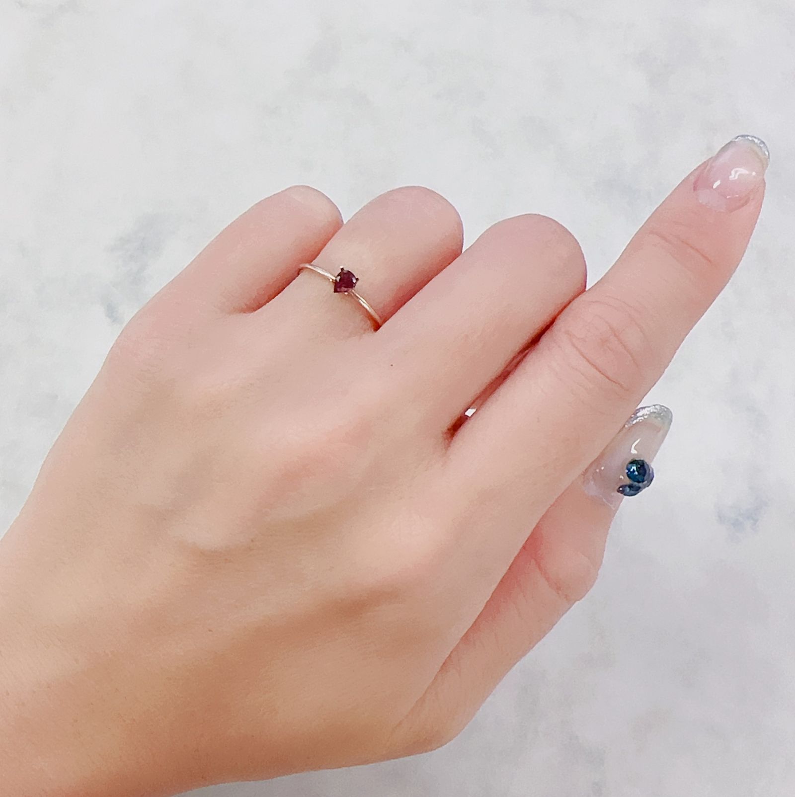 レッドスピネル ビルマ産 0.19ct[230722614]4.1x3.1mm前後