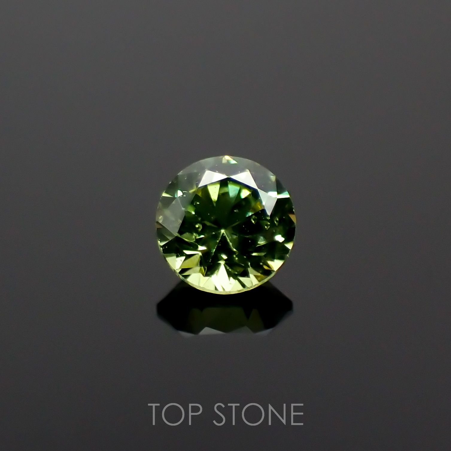 デマントイドガーネット ロシア産 0.16ct[221018227]3.1x3.1mm前後
