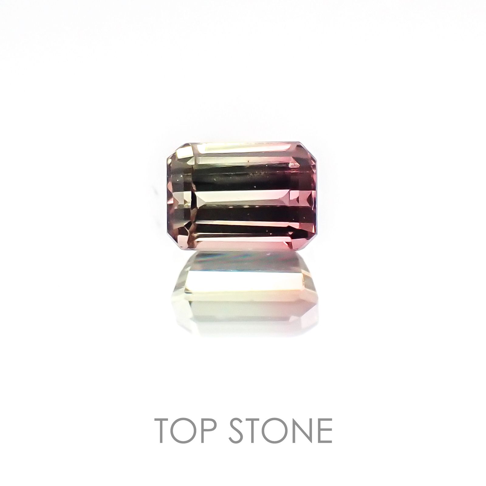 バイカラーサファイア(宝石名バイカラー・サファイア) タンザニア産 0.27ct 識別済[20117293]3.7×2.7mm前後