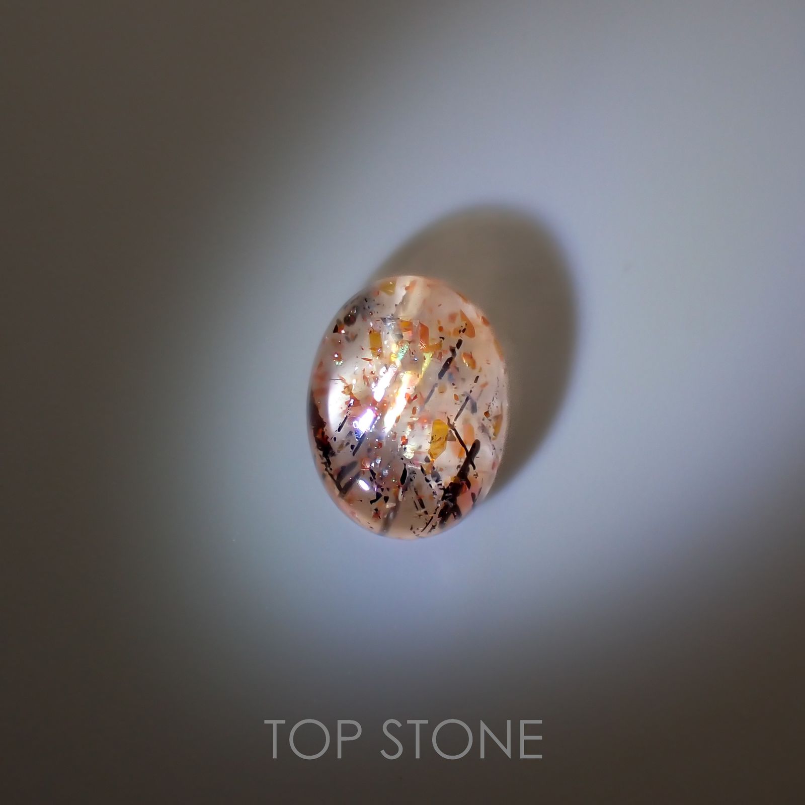 レインボーラティスサンストーン オーストラリア産 1.45ct[230120331]8.3x6.4mm前後