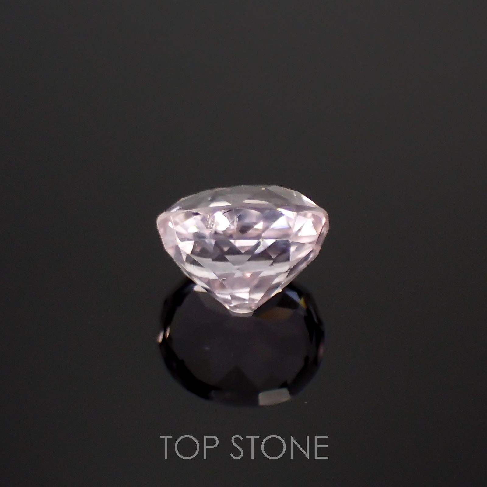 クンツァイト アフガニスタン産 1.72ct[221219609]7.3x6.4mm前後
