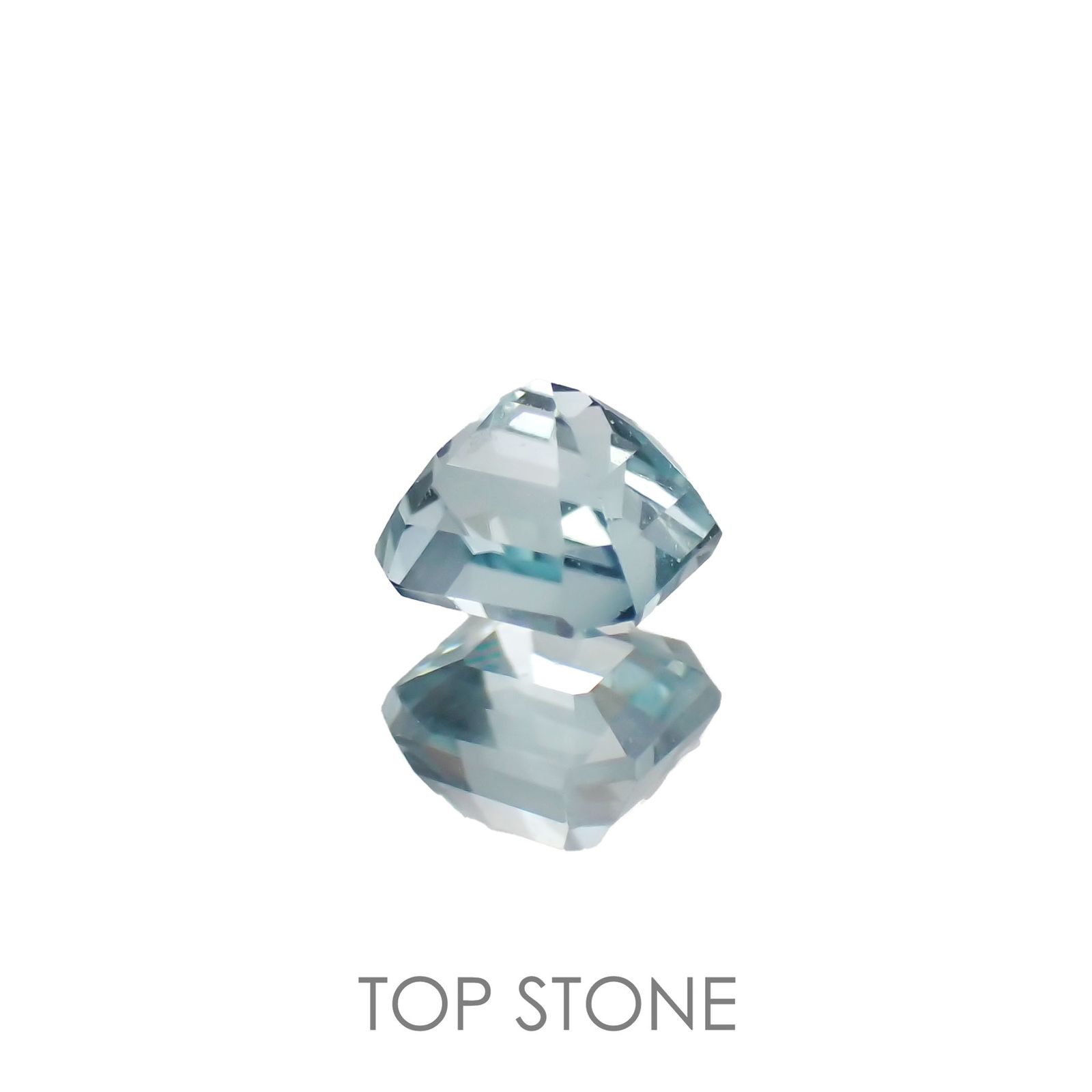 ブルートルマリン(宝石名トルマリン)アフガニスタン産 0.34ct 識別済[221018389]3.8x3.6mm前後
