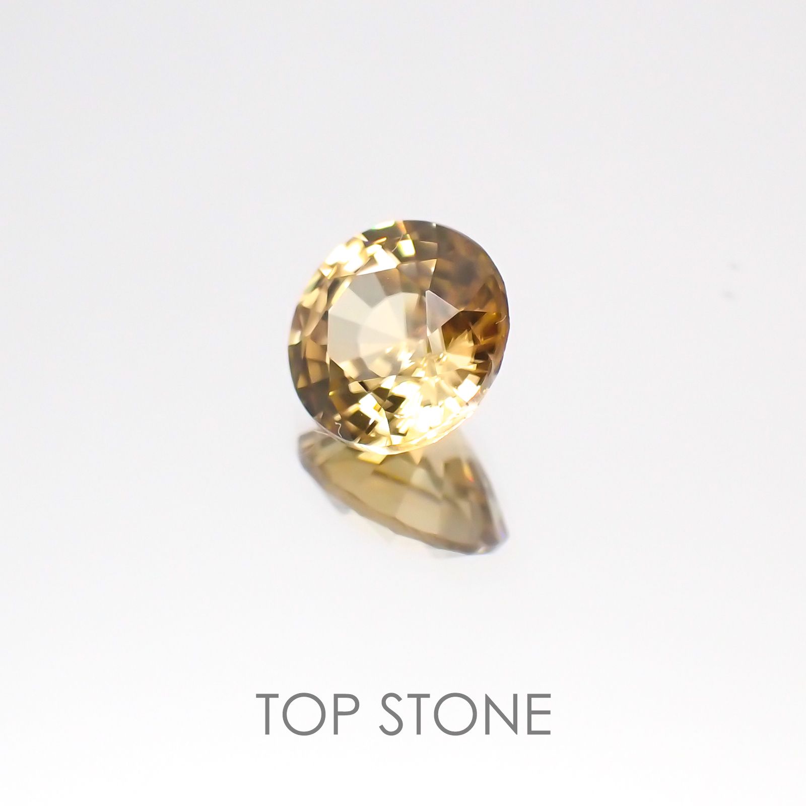 イエロージルコン(宝石名ジルコン) スリランカ/カンボジア産 1.21ct 識別済[20128067]6.1×6.1mm前後