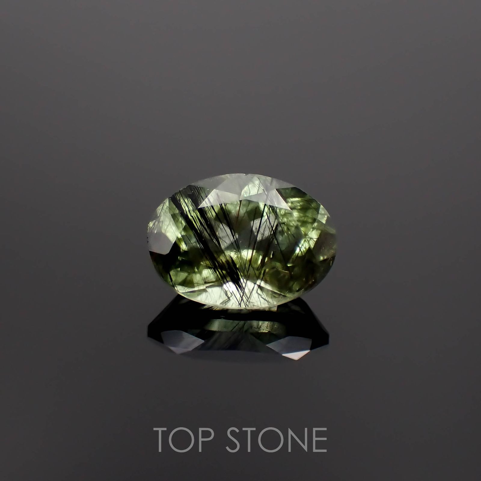 ルドウィジャイトインペリドット パキスタン産 1.83ct[221219513]8.8x6.4mm前後