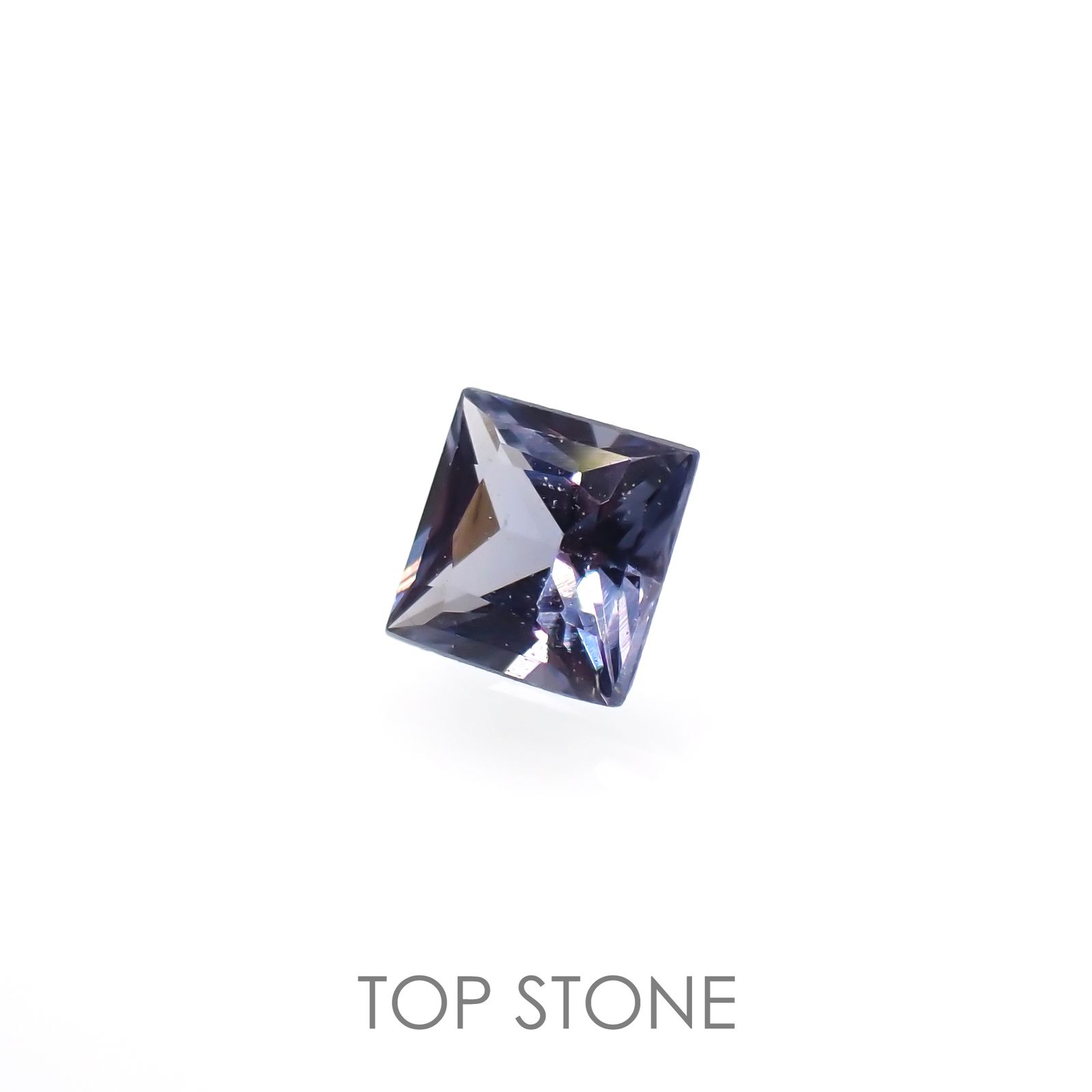 ◇プリンセスカット◇カラーチェンジガーネット アレキタイプ(宝石名ガーネット)マダガスカル・ベキリー産 0.094ct 識別済[220616535]2.5x2.5mm前後