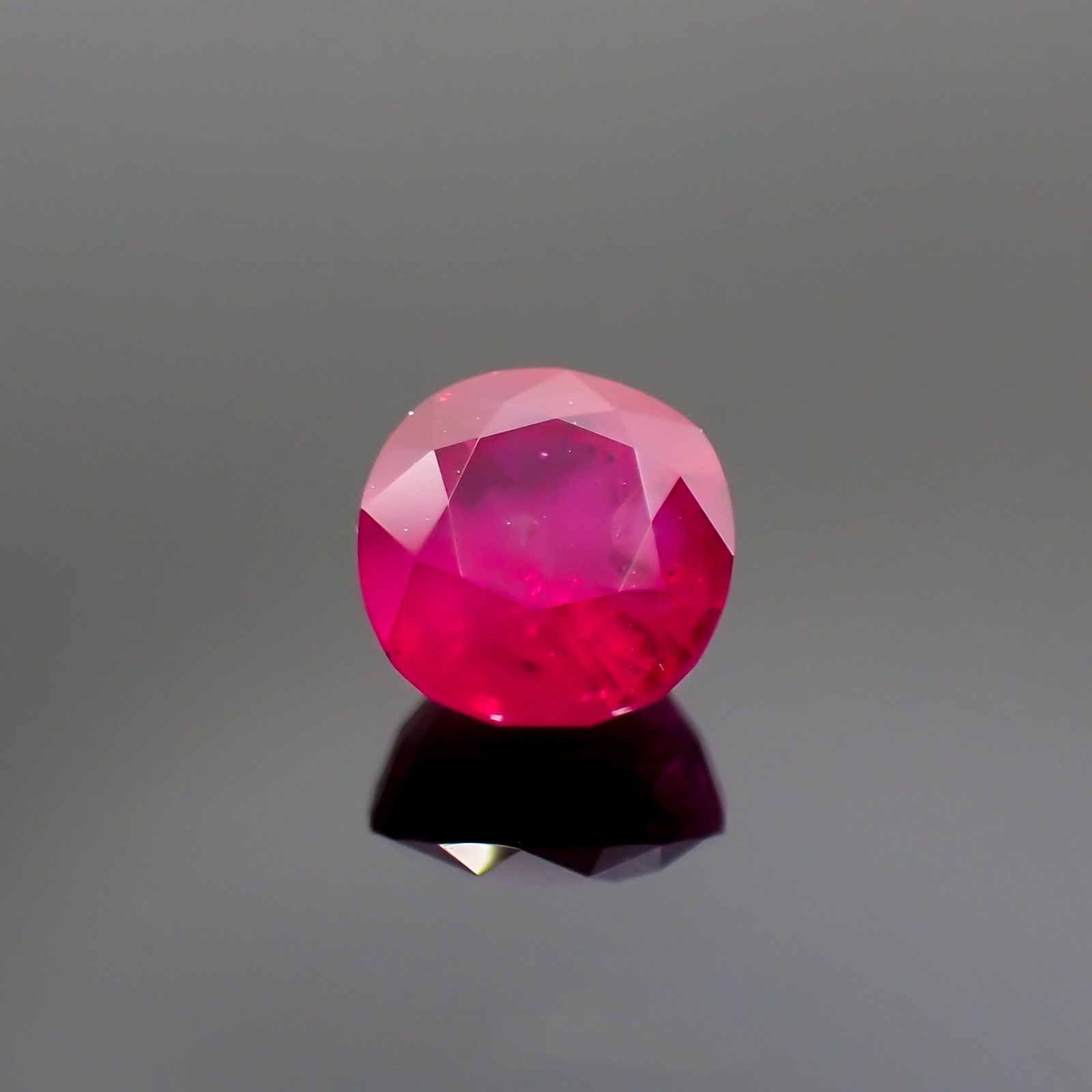 ルビー(宝石名ルビー非加熱) ミャンマー産 1.37ct GIA鑑付[20073767 