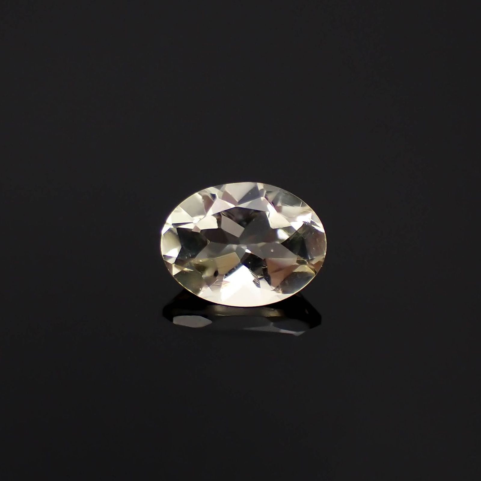 ゴールデンラブラドライト メキシコ産 1.08ct [230220363]8x6mm前後