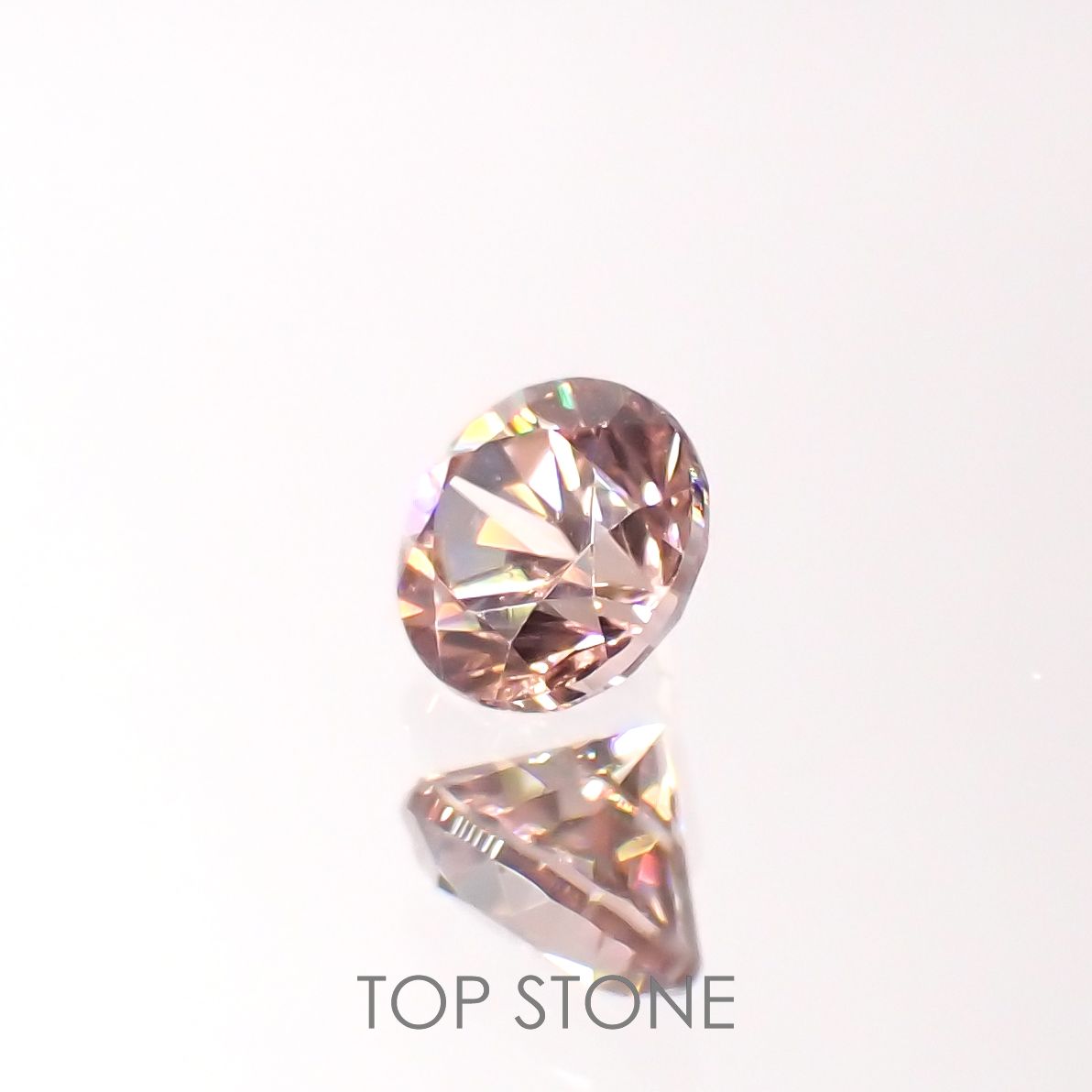 ライトピンクジルコン(宝石名ジルコン)スリランカ/カンボジア産 0.43ct 識別済[220616664]4.1x4.1mm前後