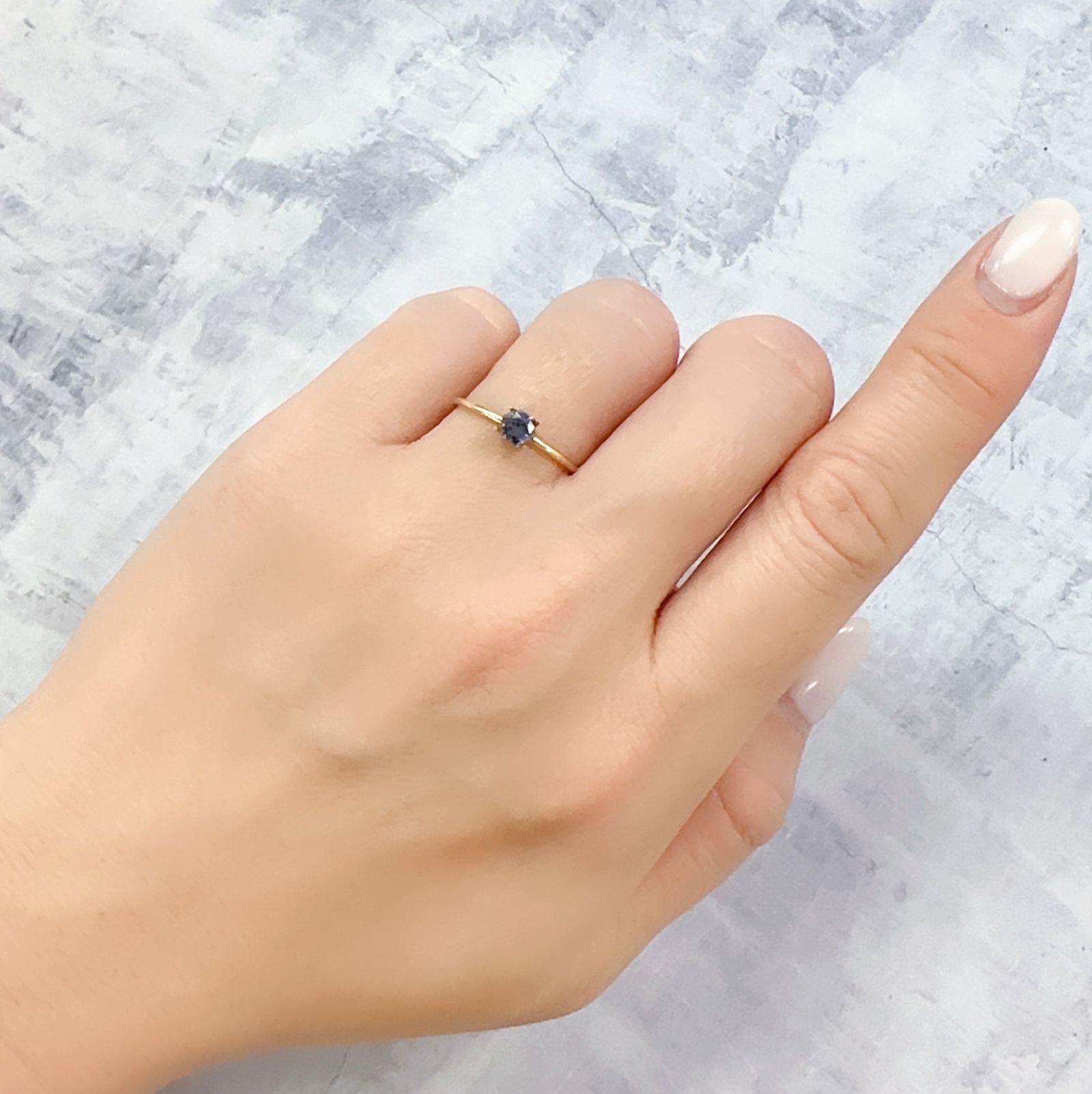 ◇ヘキサゴンカット◇バイオレットスピネル(宝石名スピネル)ビルマ/マダガスカル産 0.37ct 識別済[230220668]3.9x3.9mm前後