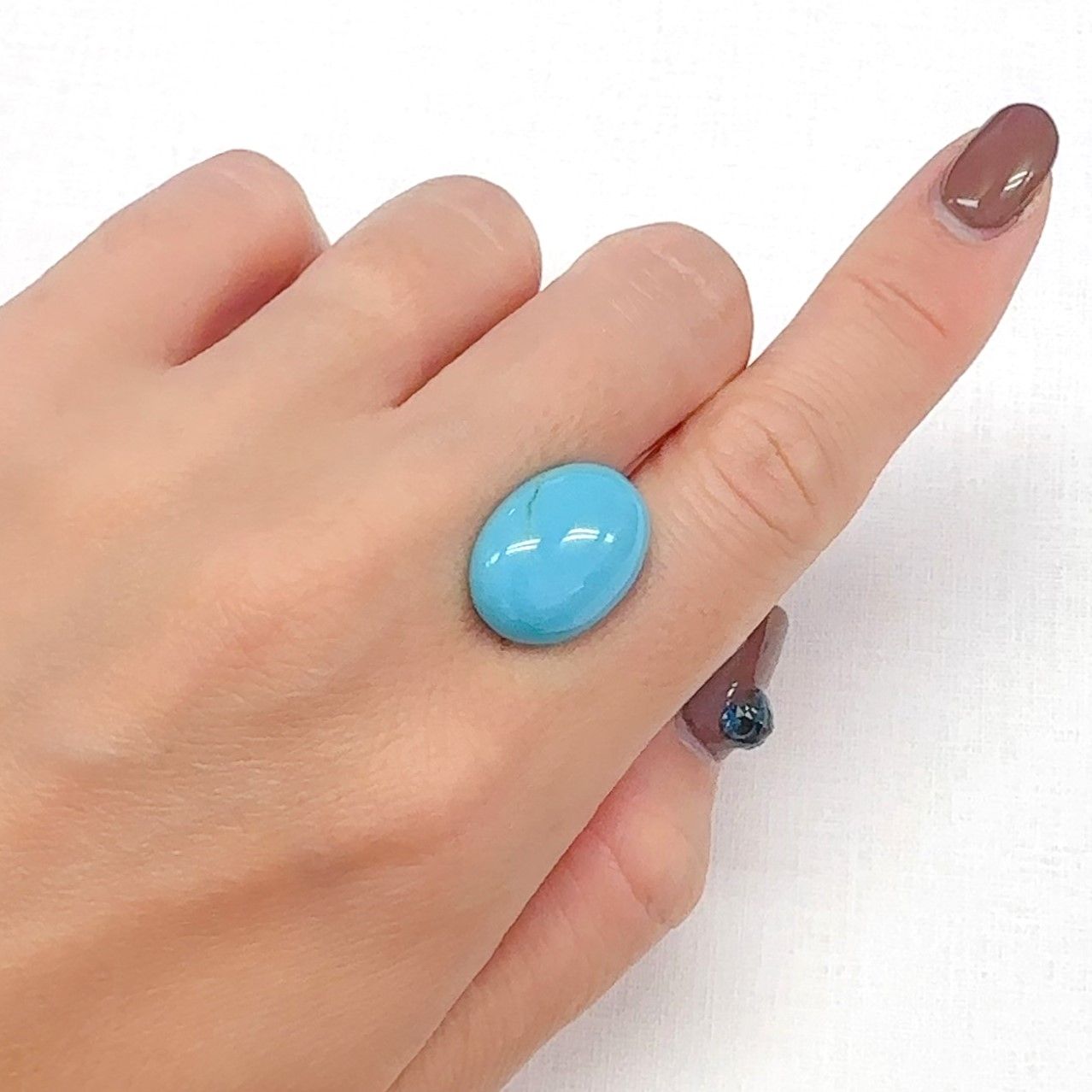 ターコイズ アメリカ・アリゾナ州キングマン産 7.92ct[240627867]18x13mm前後