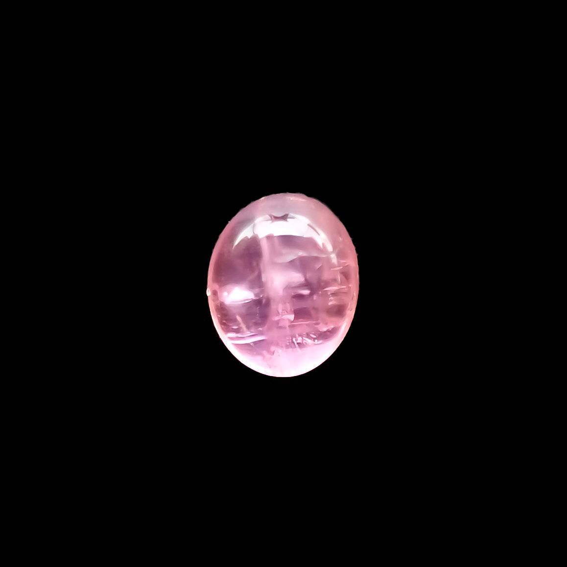 ペツォッタイトキャッツアイ(ラズベリル)(宝石名ペツォッタイト・キャッツアイ) マダガスカル産 0.481ct ソ付(彩珠)[210811977]5×4mm前後