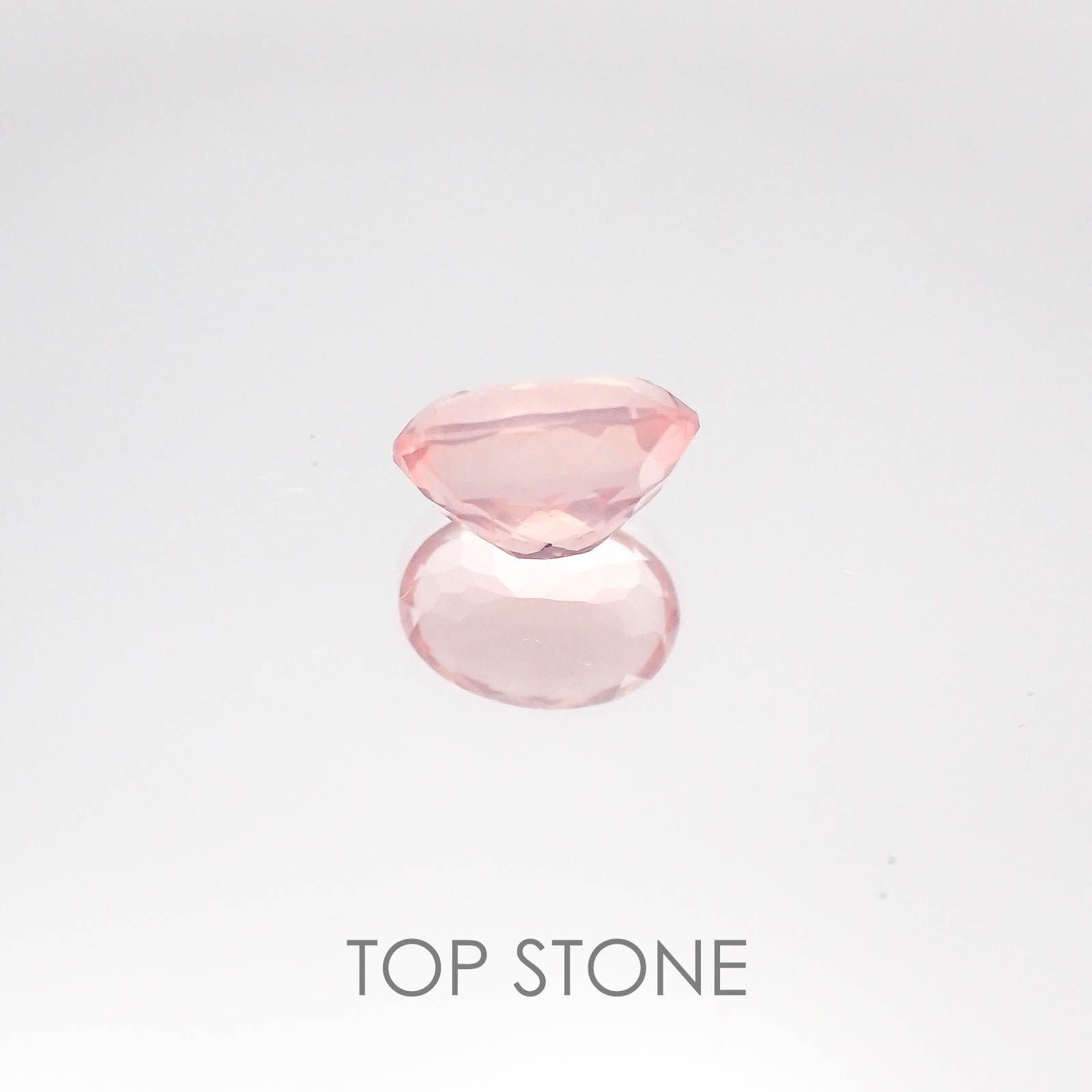 ディープローズクォーツ モザンビーク産 ルース 1.38ct[20084632]8.4×6mm前後