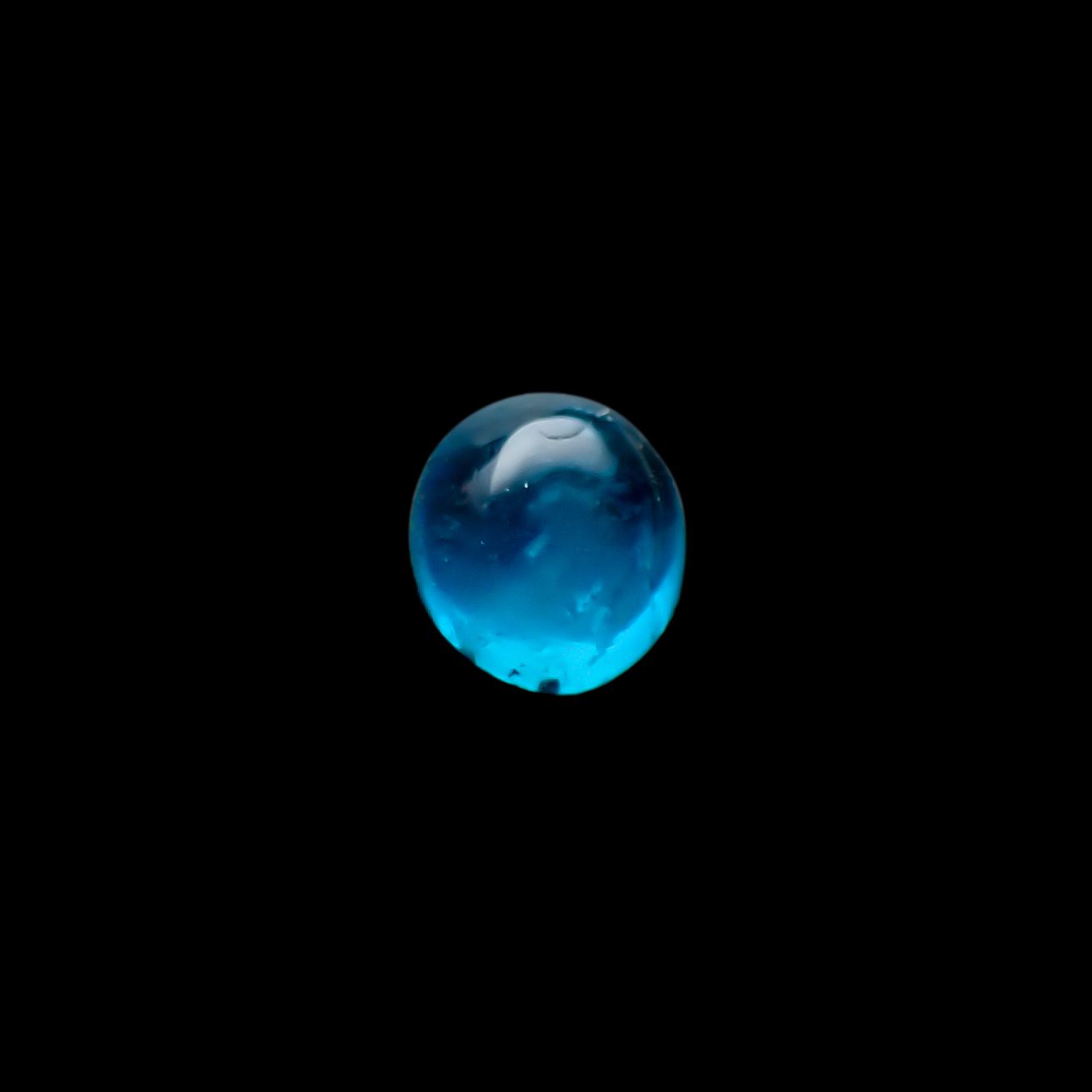 アウイナイト フルオレッセンス アフガニスタン産 0.093ct[240929046]3.1x2.8mm前後