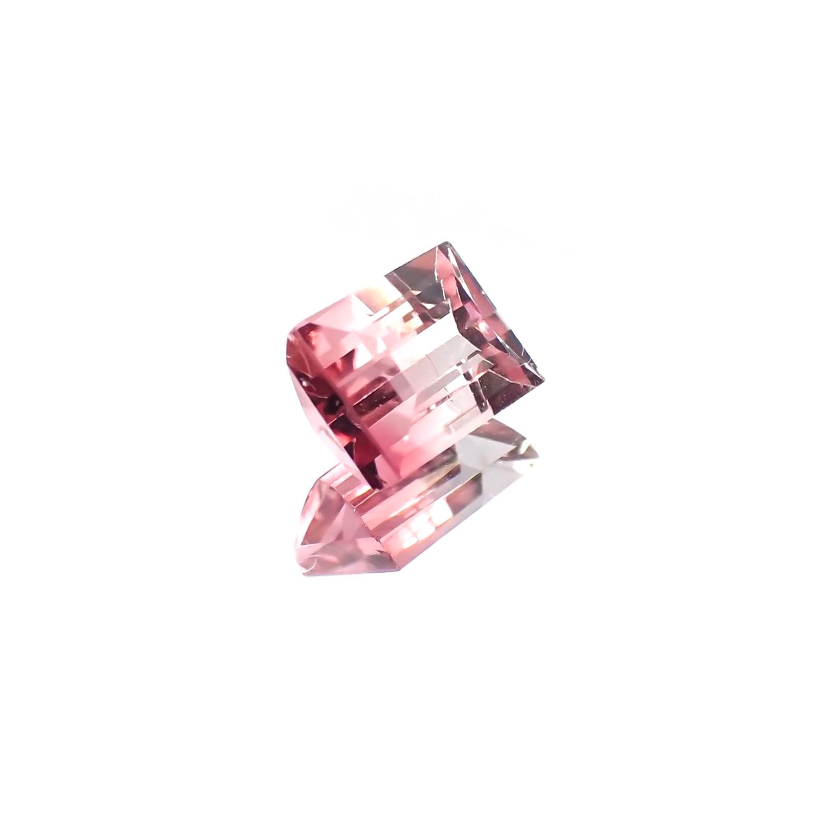 バイカラートルマリン(宝石名バイカラー・トルマリン)ブラジル産 0.86ct 識別済[230622374]5.9x4.6mm前後