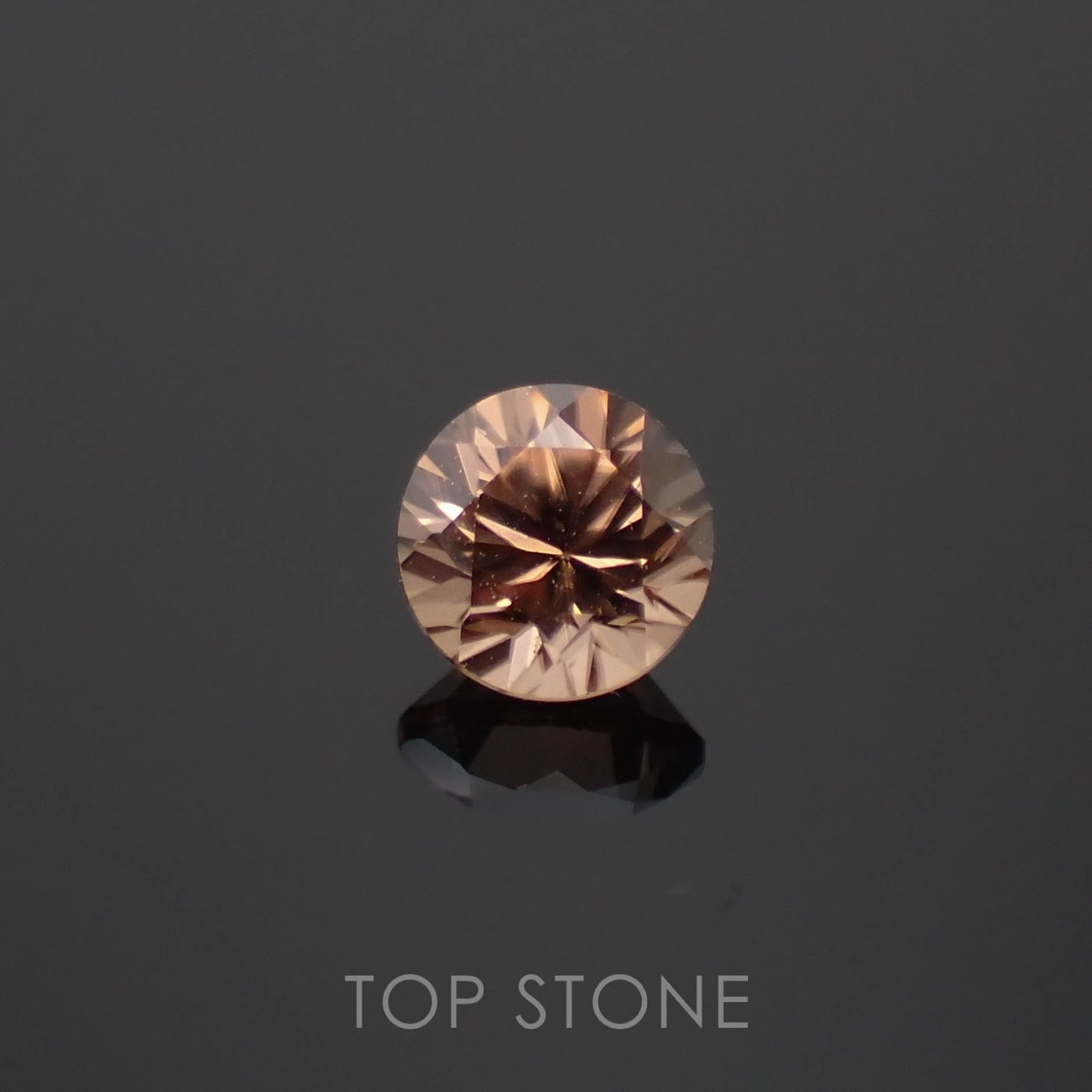 オレンジジルコン(宝石名ジルコン)スリランカ/カンボジア産 0.45ct 識別済[230321002]4x4mm前後