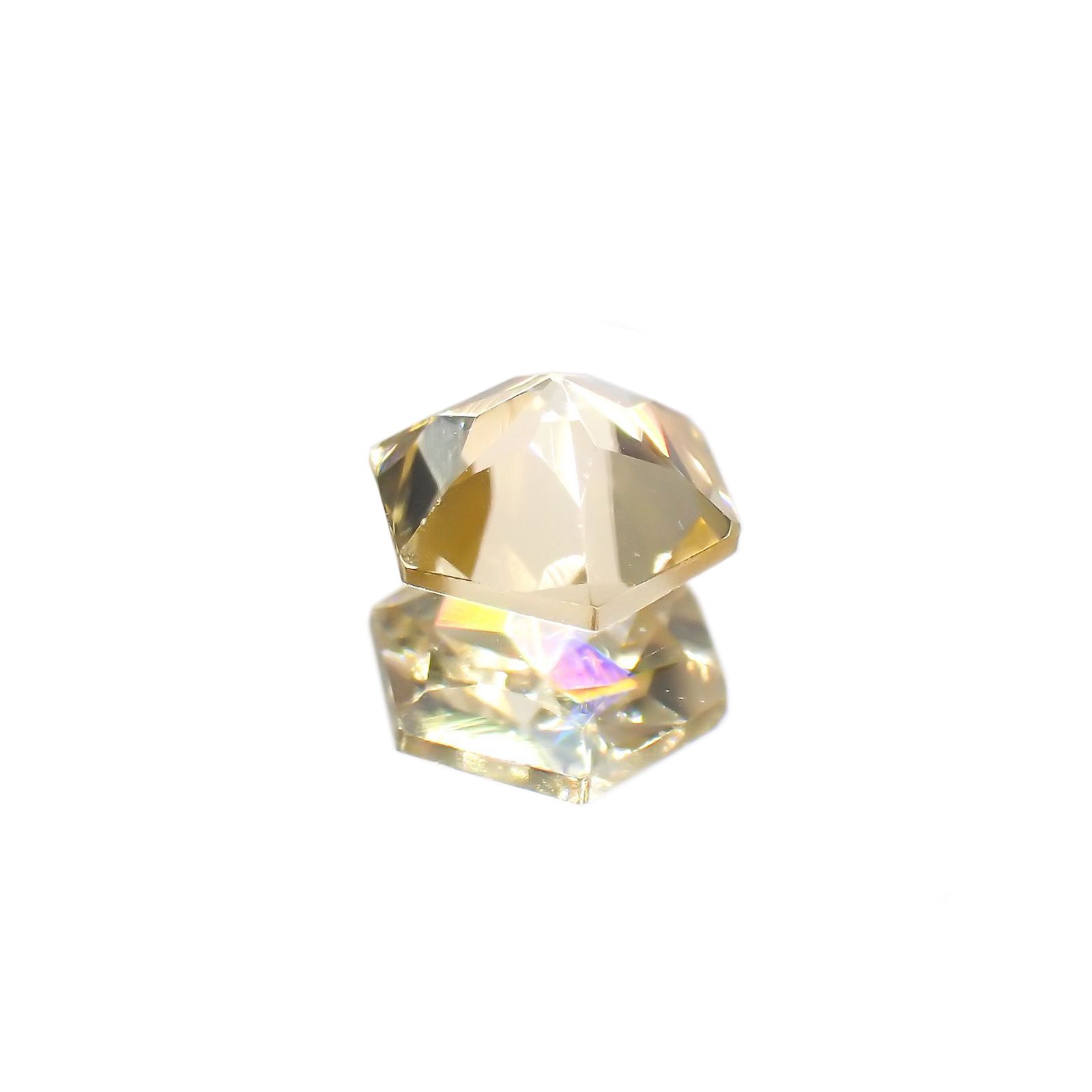 ◇ヘキサゴンカット◇イエロージルコン(宝石名ジルコン) カンボジア産 0.76ct 識別済[210410477]5×5mm前後
