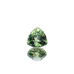 グリーンアパタイト マダガスカル産 0.75ct [241129482]5.4x5.5mm前後