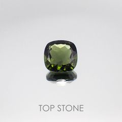 <ランダムセレクト1個販売> モルダバイト(宝石名モルダバイト) クッションカット 発見地：旧チェコスロバキア 5.20ct前後 識別済[20073995]12×12mm前後