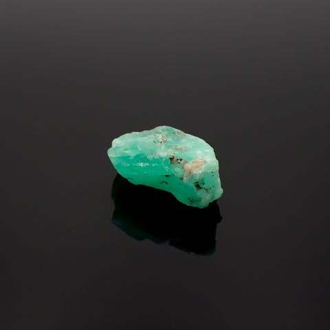 エメラルド原石 コロンビア産 9.31ct[230421704]17.3x10.2mm前後