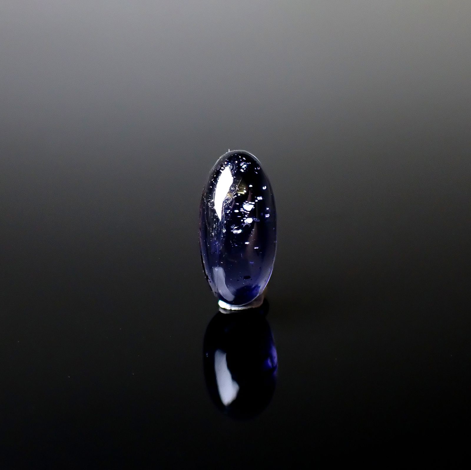 アイオライトサンストーン インド/ブラジル産 2.59ct [250229817]12.1x6mm前後