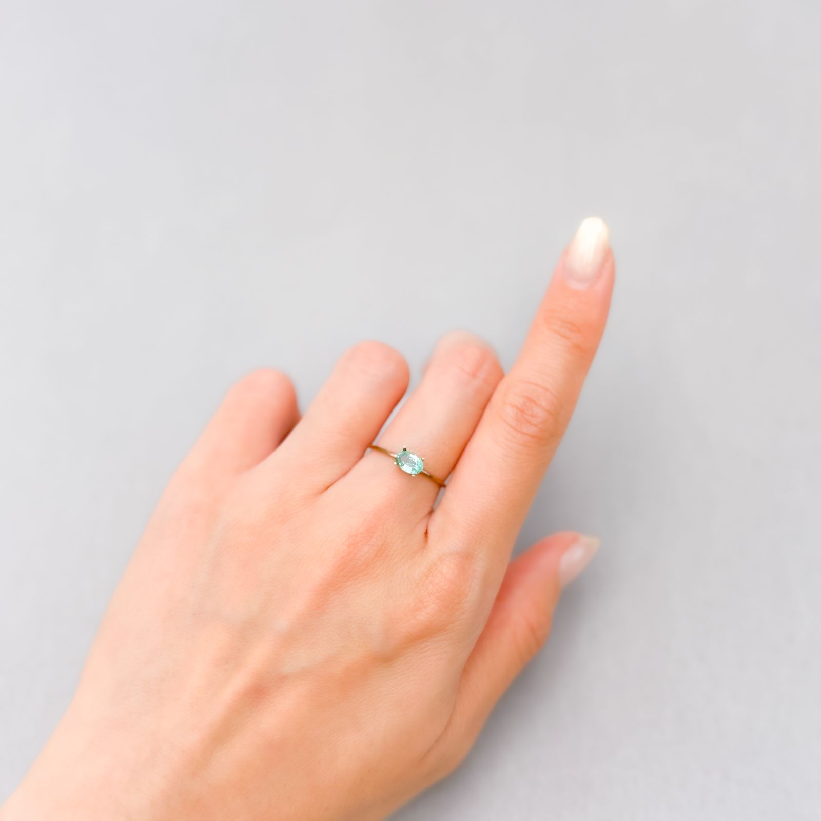 ブルーエメラルド(ブルーグリーンベリル) ザンビア産 0.46ct [250430282]6x4mm前後