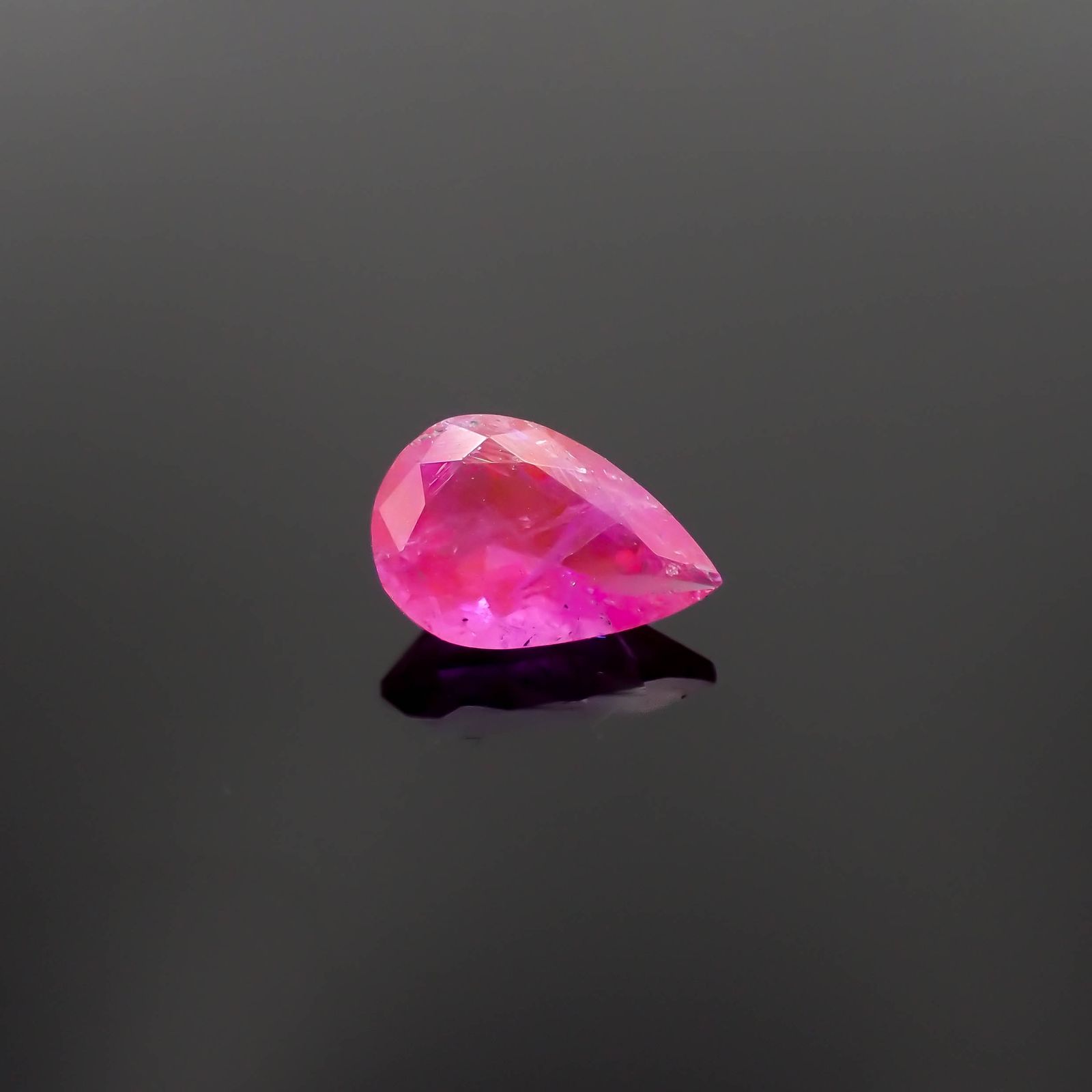 ハックマナイト アフガニスタン産 0.67ct[230421868]8x5.4mm前後