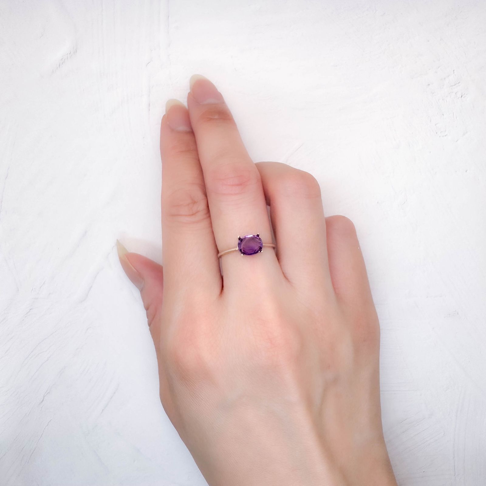 ◇リバーシブル・カスタムカット◇アメジストエレスチャル ナイジェリア・カラバル産 0.95ct [250730859]7.3x6mm前後