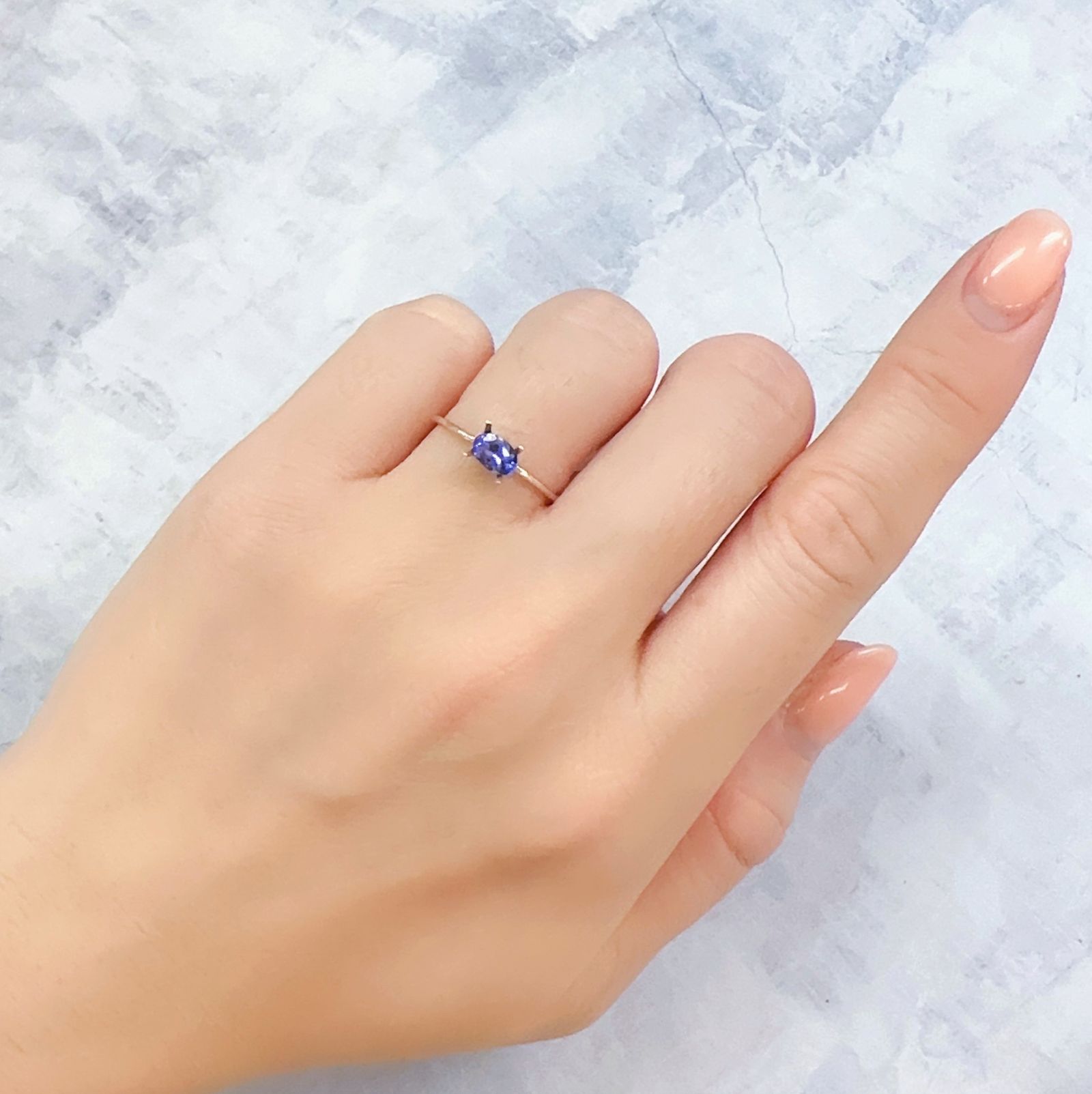 タンザナイト(宝石名タンザナイト)タンザニア産 0.41ct 識別済[230120208]5.8x3.9mm前後