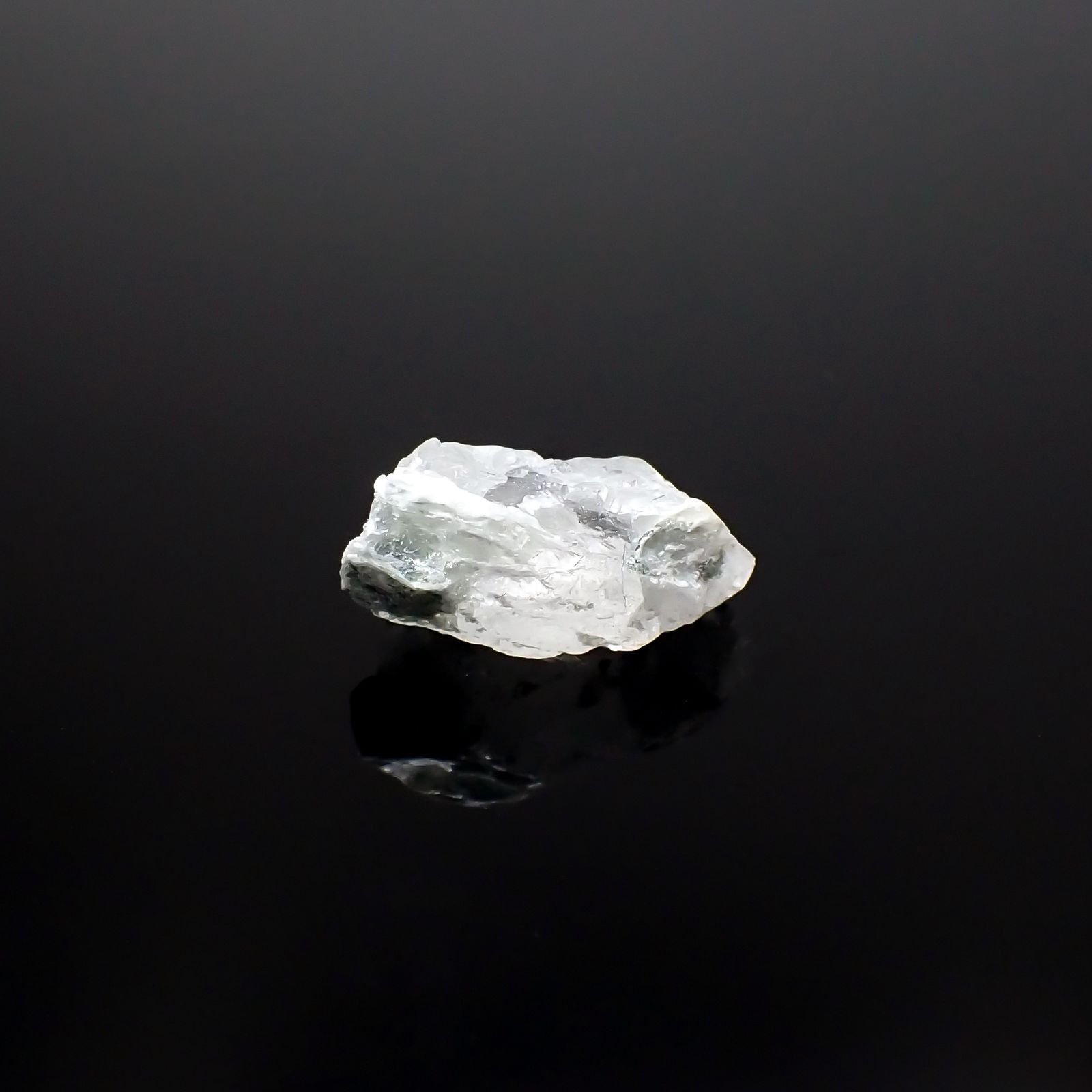 フェナカイト 原石 ロシア産 3.61ct[231225162]12.7x7.9mm前後