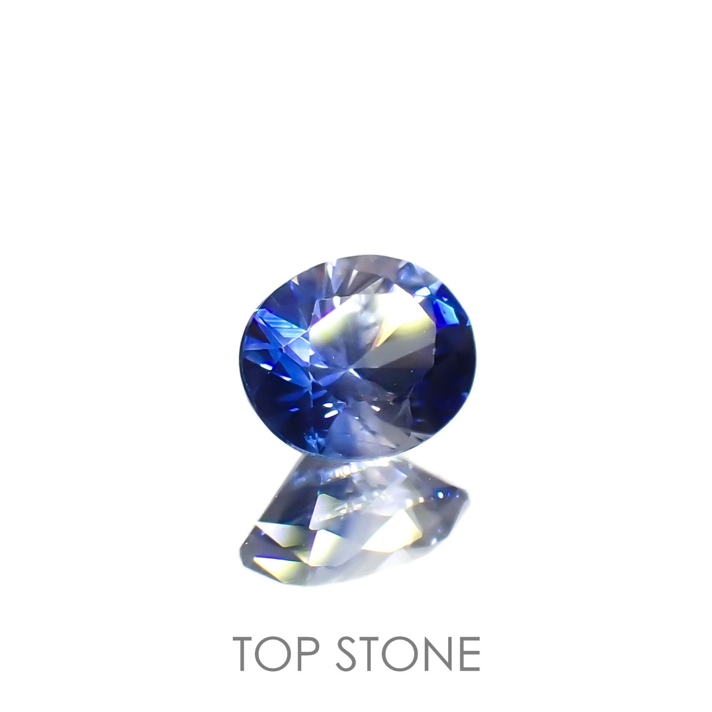 バイカラーサファイア(宝石名サファイア)スリランカ/マダガスカル産 0.64ct 識別済[220817431]5.5x4.5mm前後