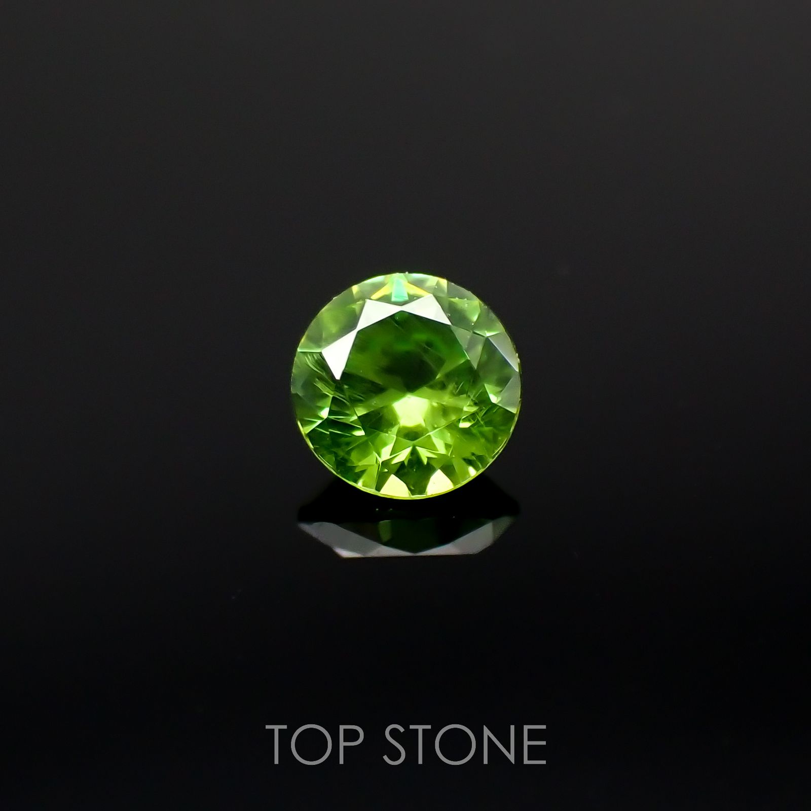デマントイドガーネット ロシア産 0.13ct[221018222]3x3mm前後