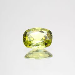 クリソベリル(宝石名クリソベリル)マダガスカル産 0.49ct 識別済[220114490]5.7x4.4mm前後