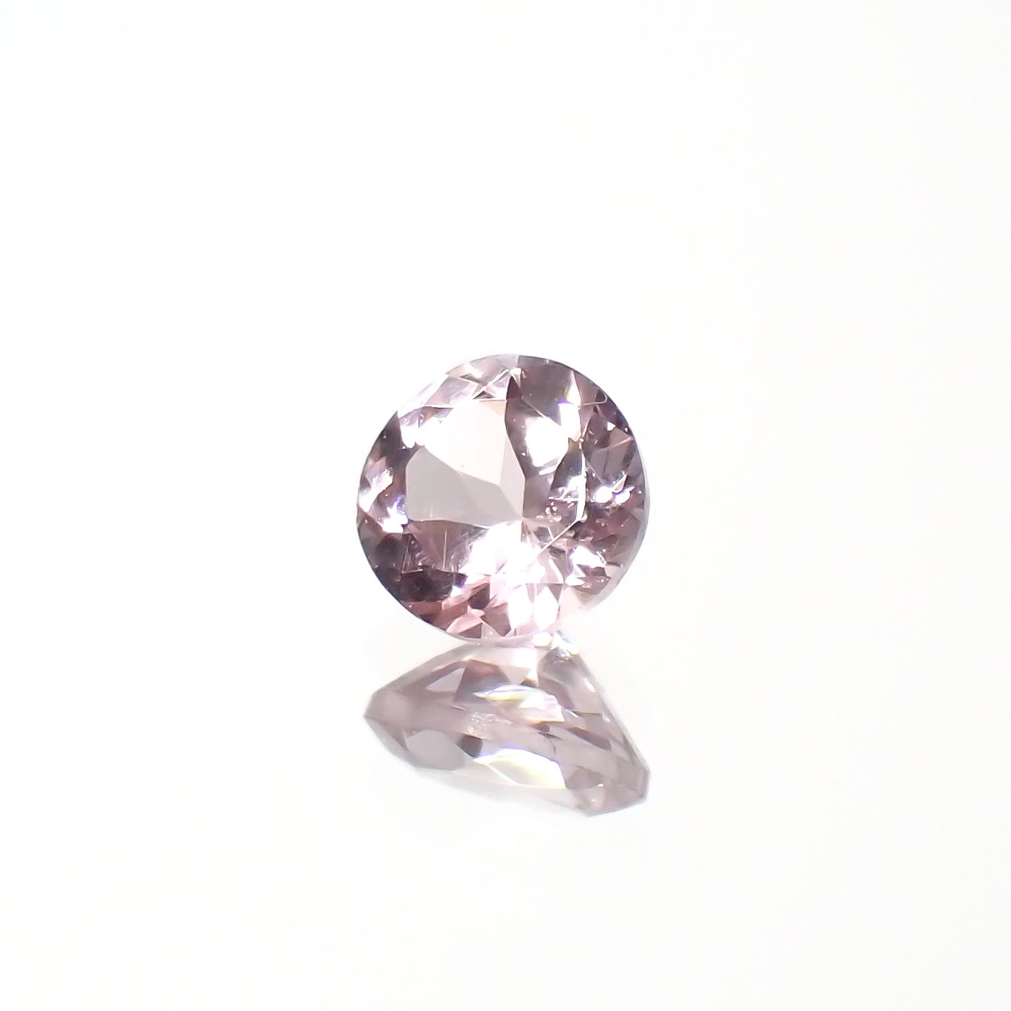 ドラゴンガーネット タンザニア産 0.22ct[230421442]3.4x3.4mm前後