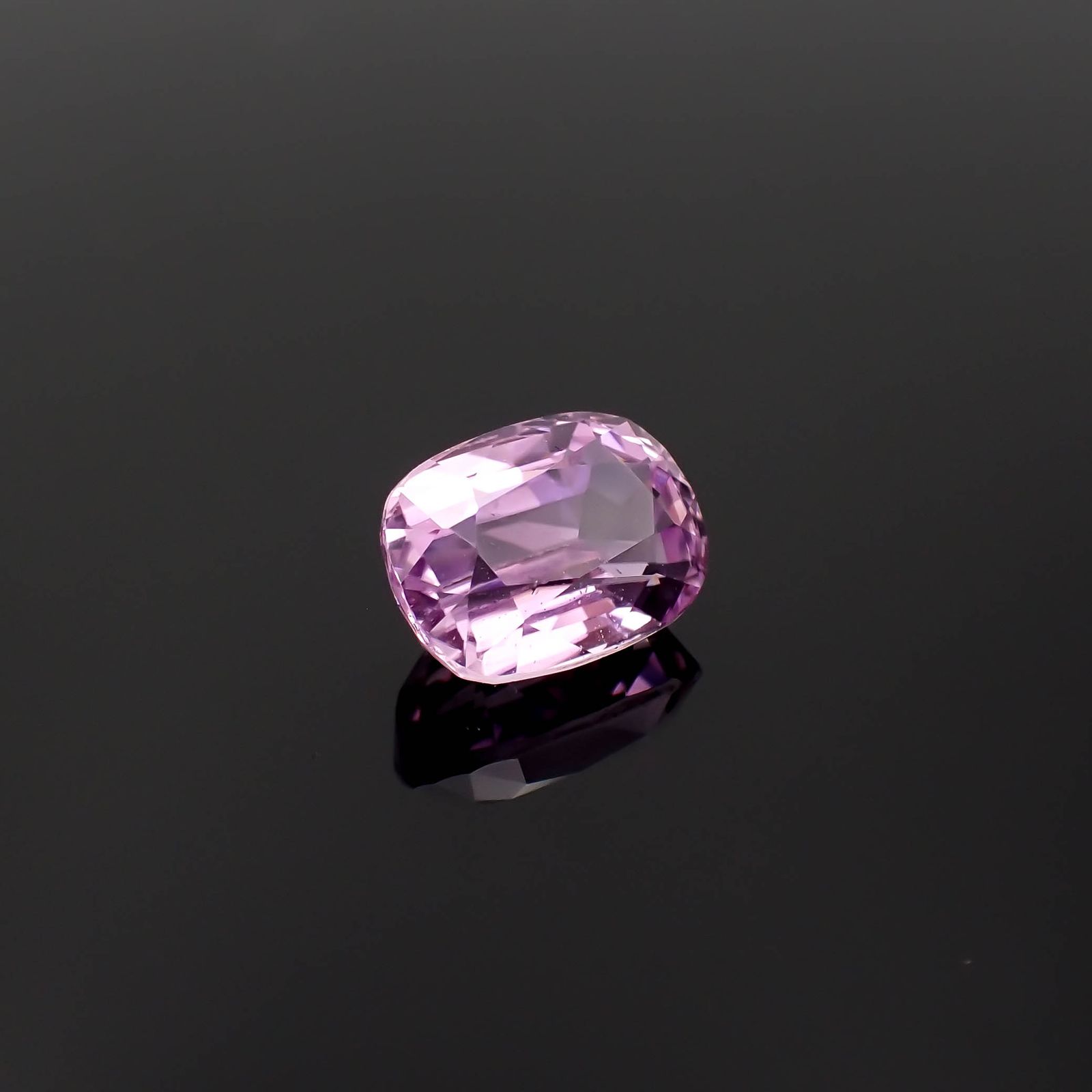 クンツァイト アフガニスタン産 5.17ct[230722928]11.4x8.4mm前後
