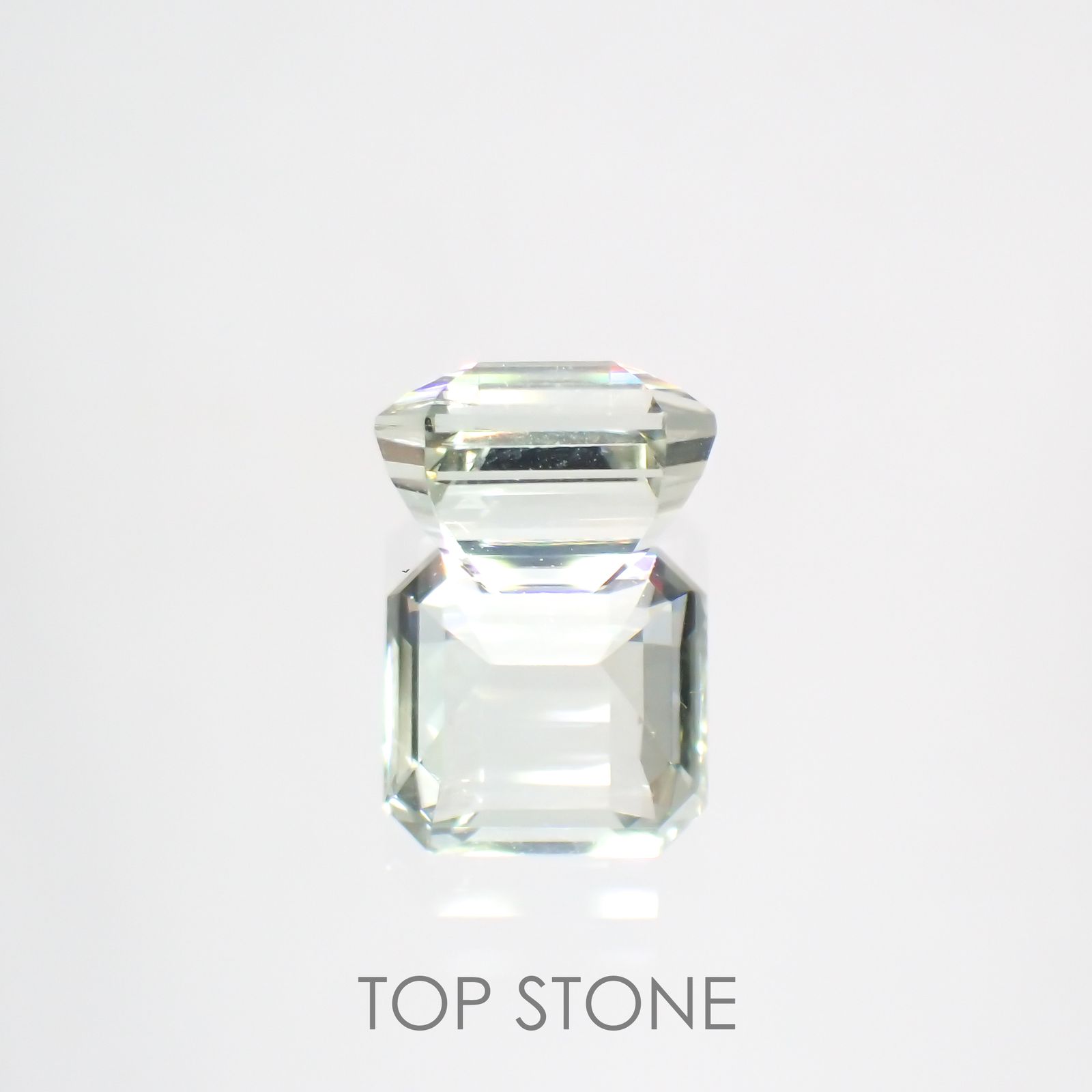 グリーンフロストルマリン(宝石名トルマリン) ルワンダ産 1.938ct ソ付(彩珠)[211013640]7.1×6.9mm前後